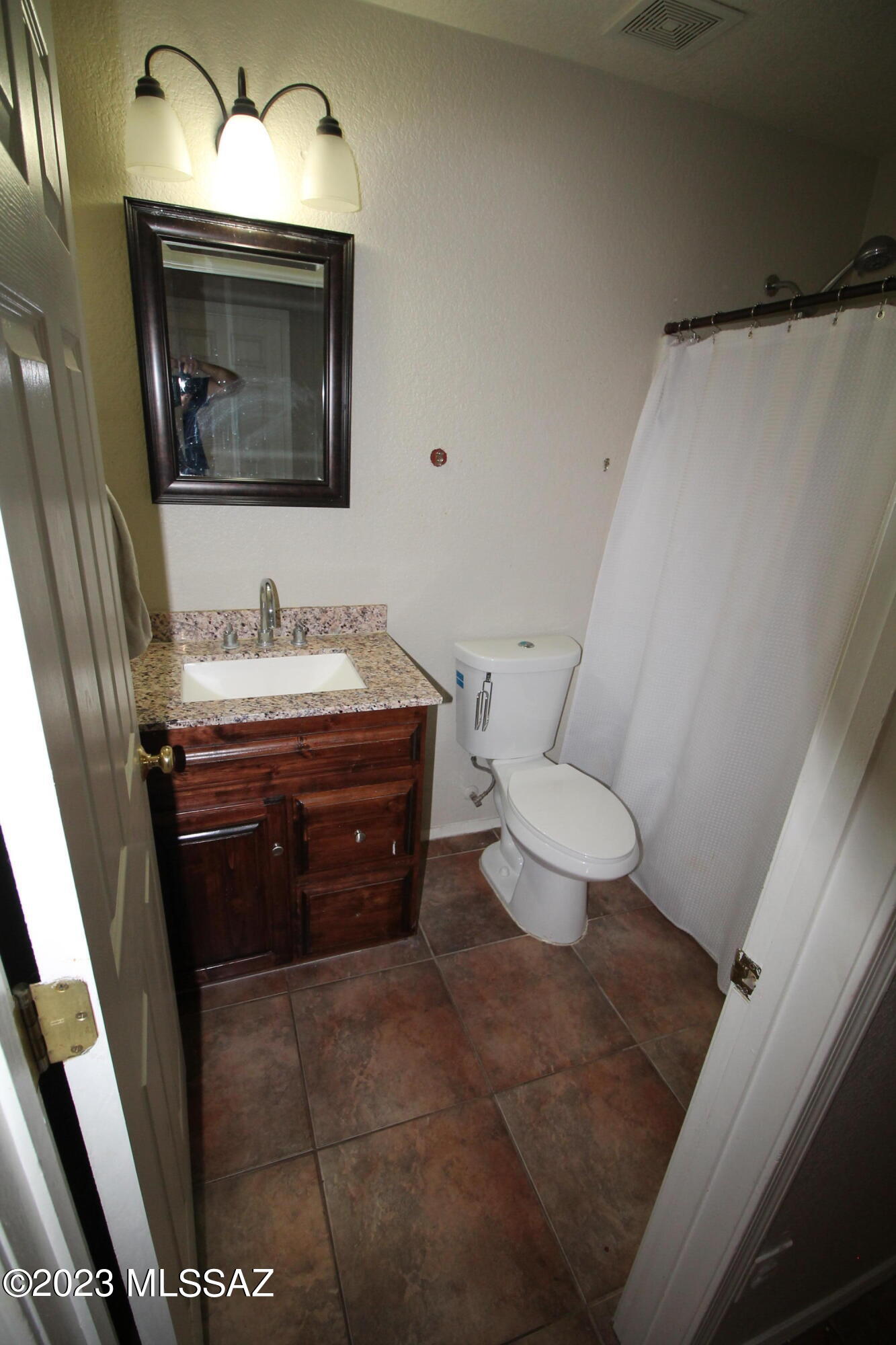Colina De Oro (1-138) - Residential Lease