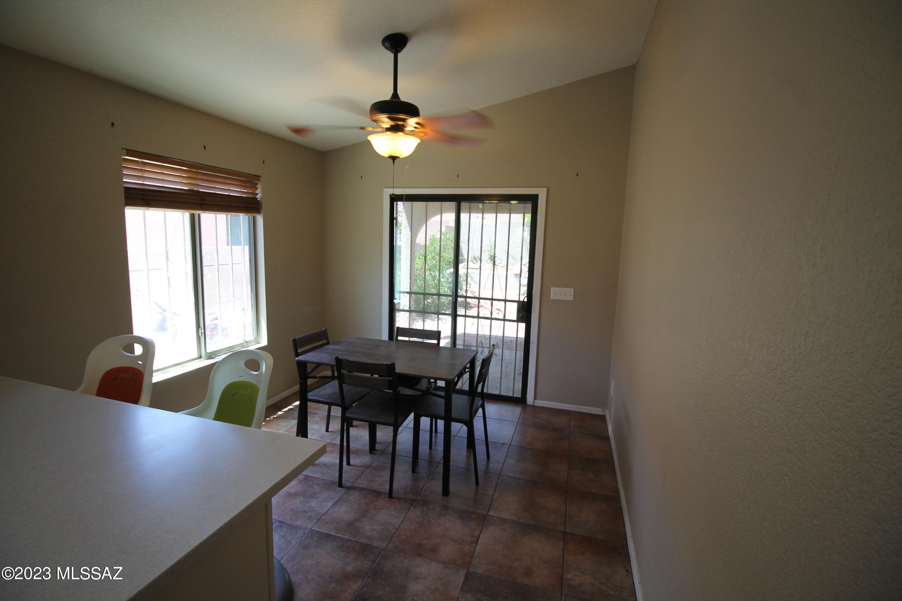 Colina De Oro (1-138) - Residential Lease