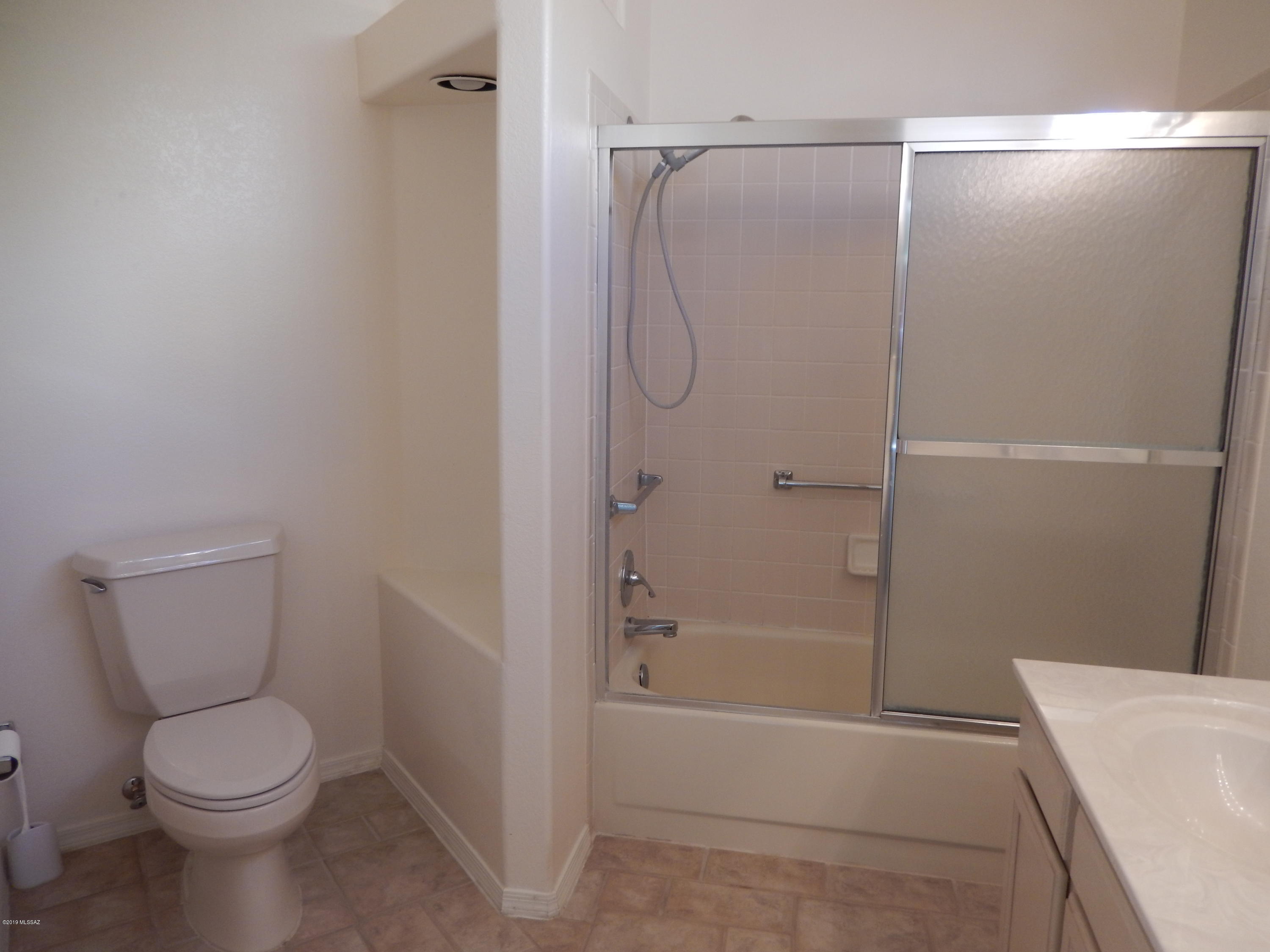 San Ignacio Vistas (101-113,224-228) - Residential