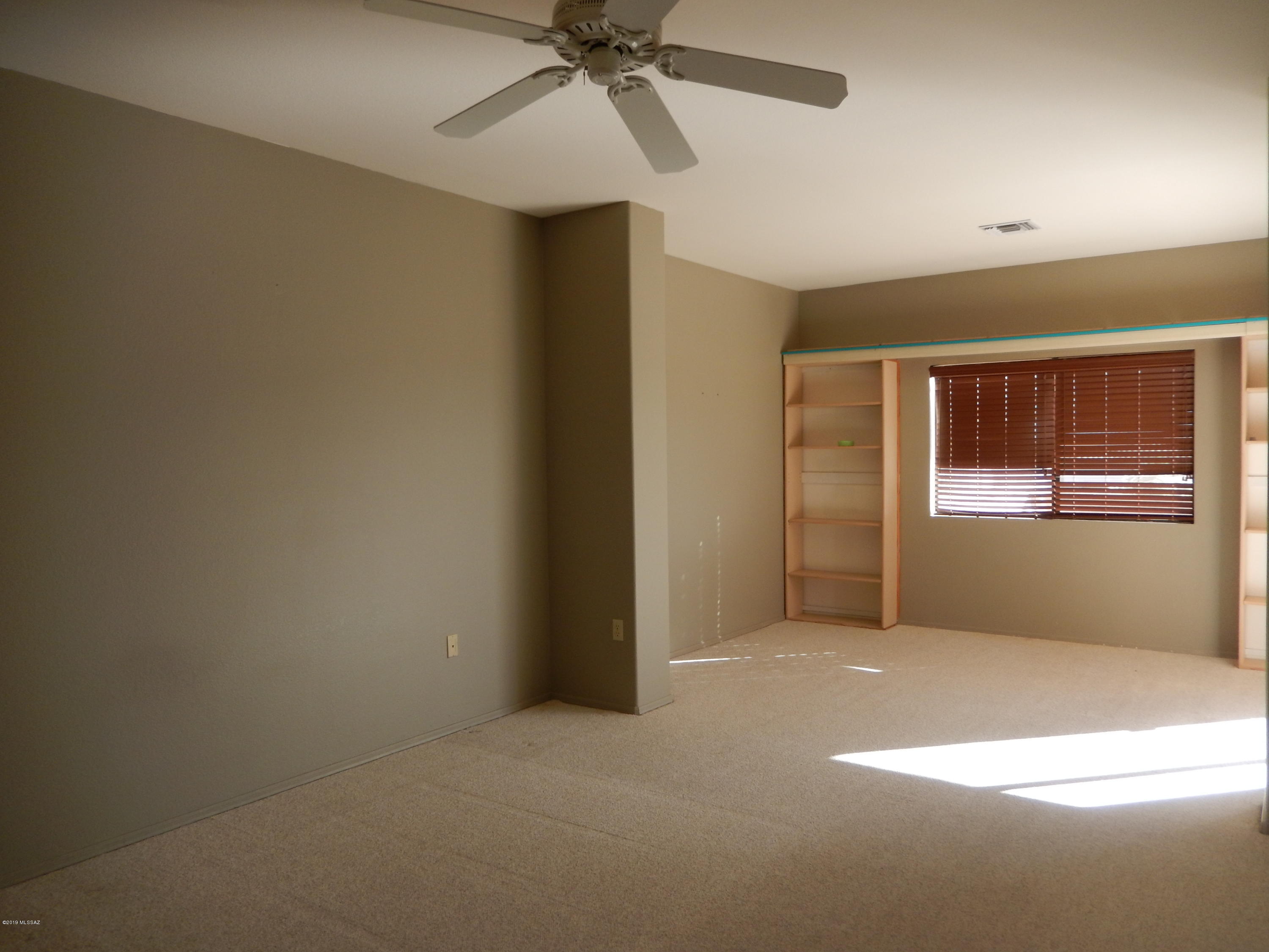 San Ignacio Vistas (101-113,224-228) - Residential