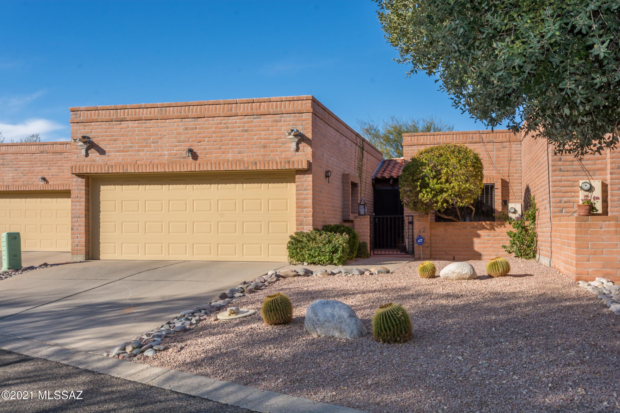 La Cholla Hills(354-439) - Residential