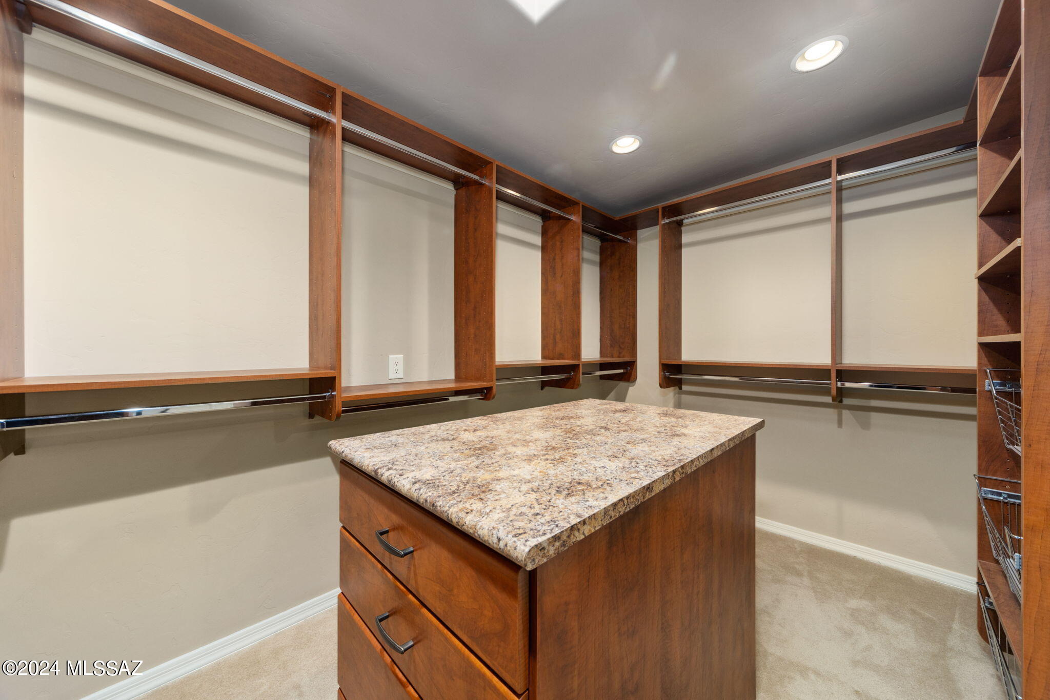 Catalina Foothills Estates NO. 7 (250-314) - Residential
