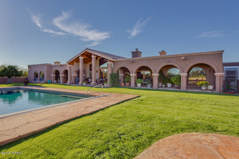 La Cholla Airpark - Residential