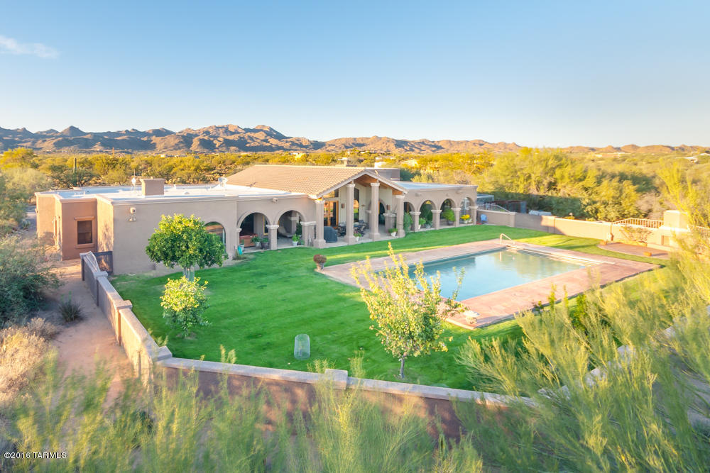 La Cholla Airpark - Residential