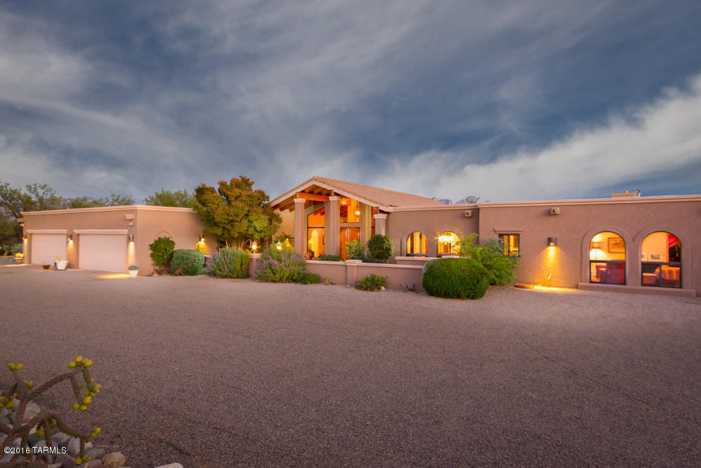 La Cholla Airpark - Residential