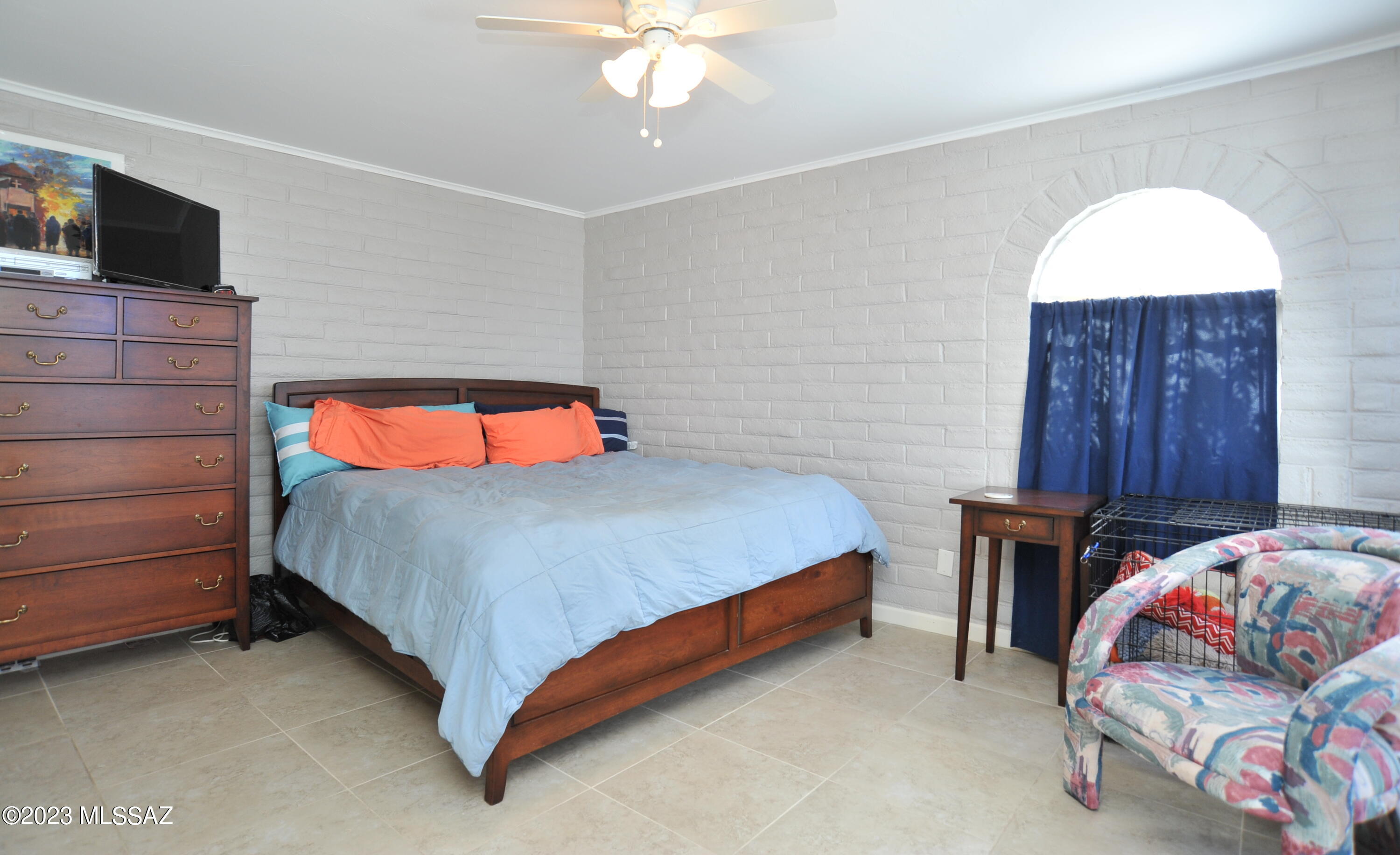 Las Lomitas (1) - Residential