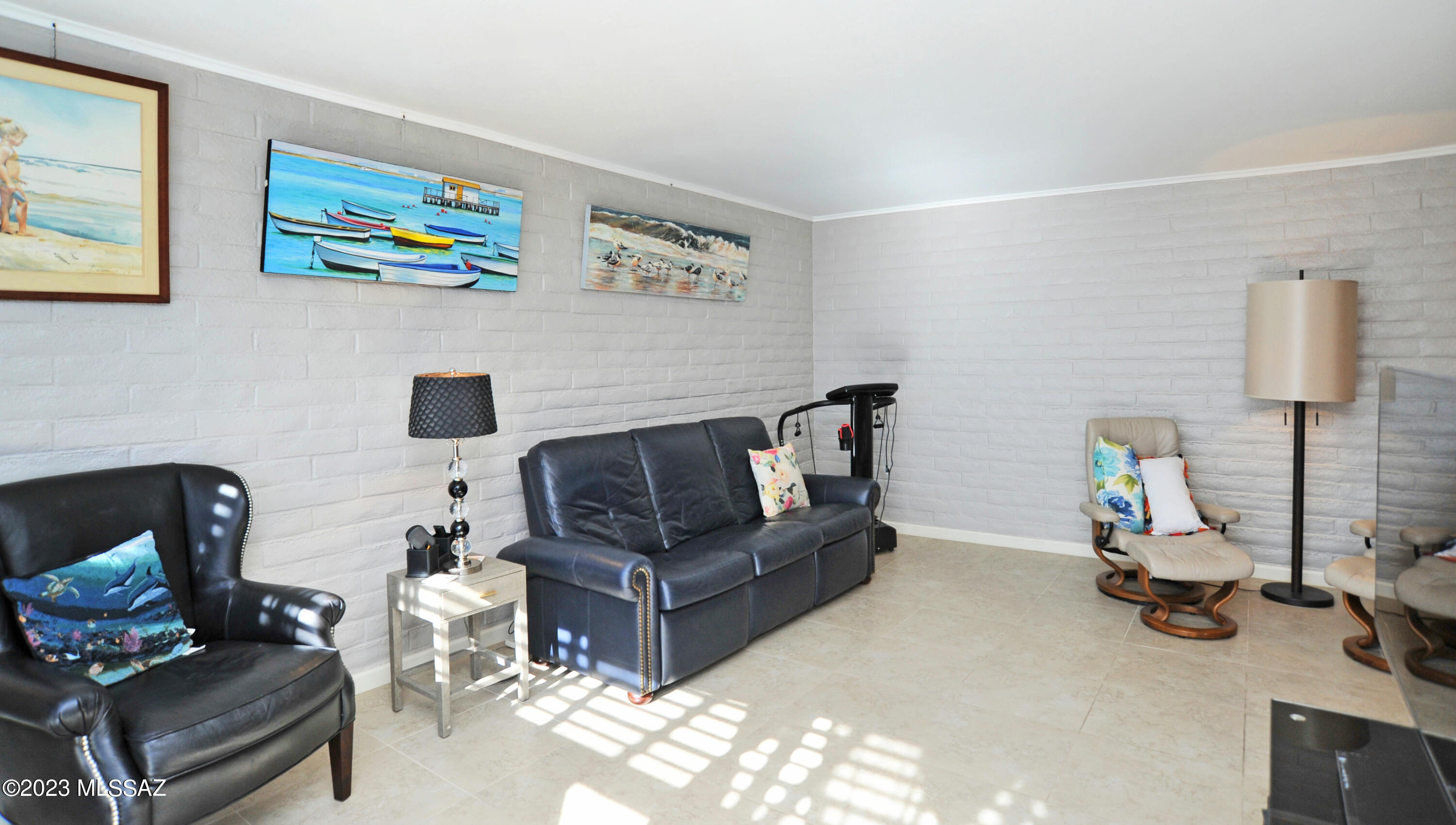 Las Lomitas (1) - Residential