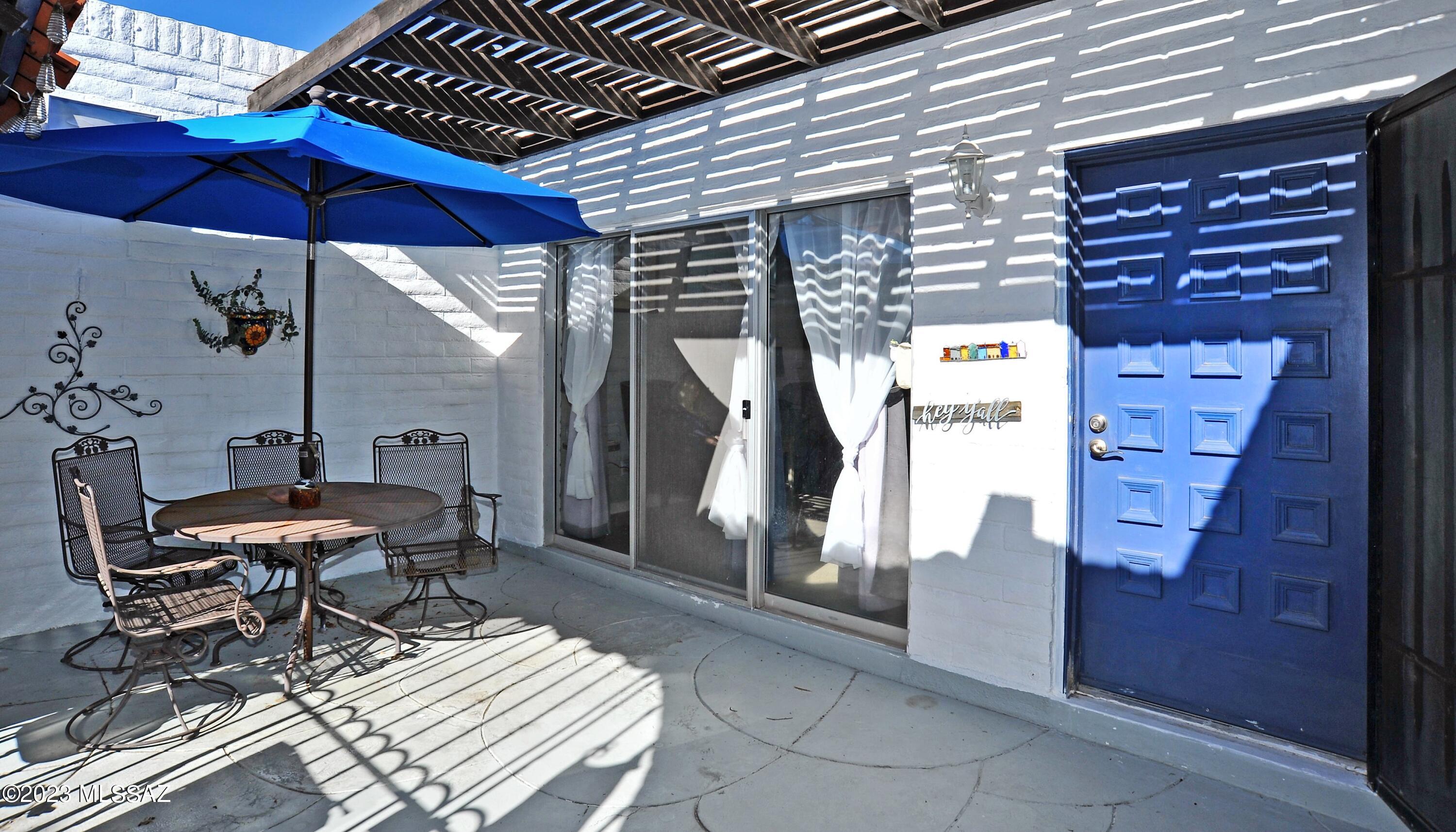 Las Lomitas (1) - Residential