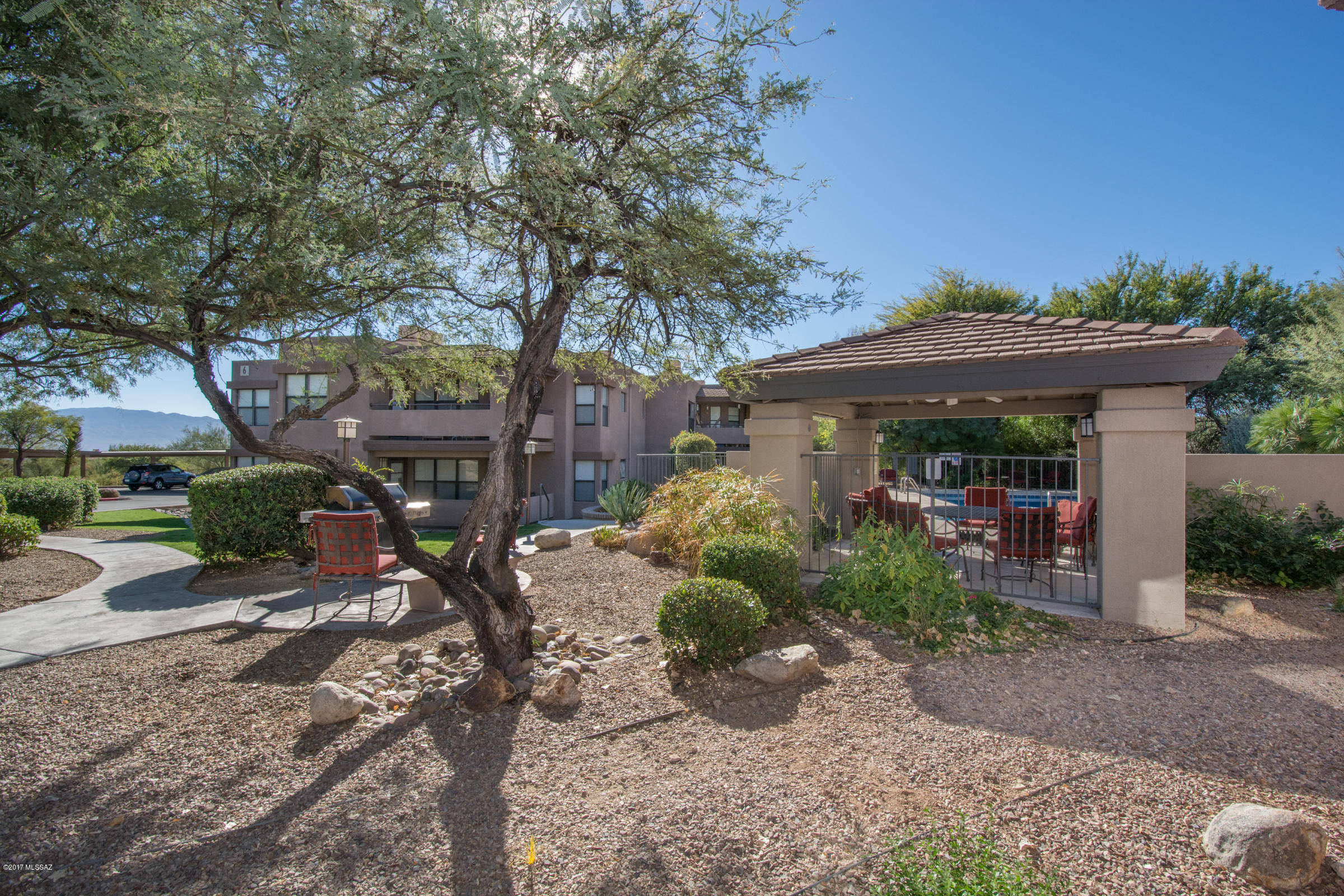 Greens at Ventana Canyon - Residential