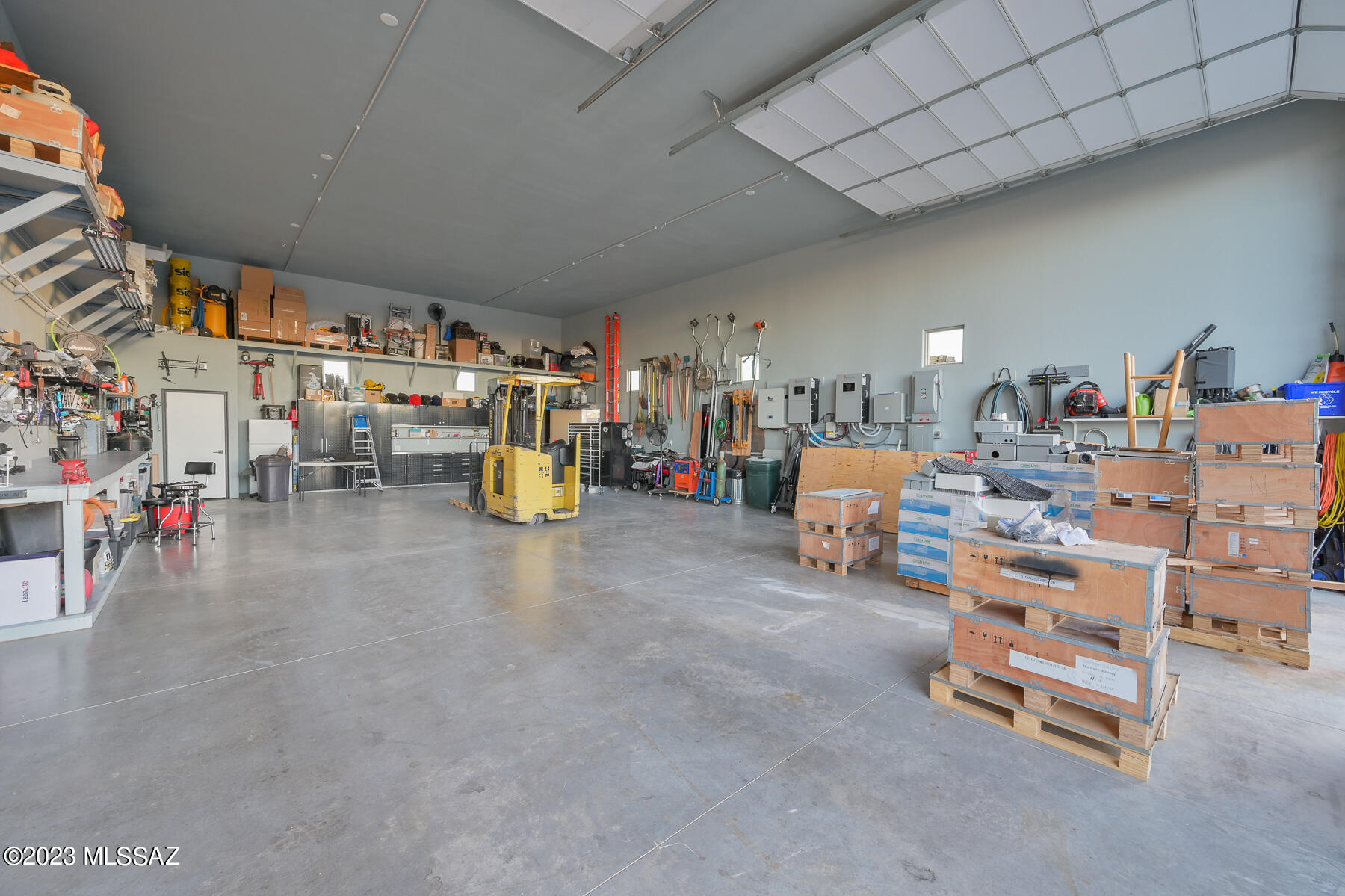 Coyote Creek (1-395) - Residential