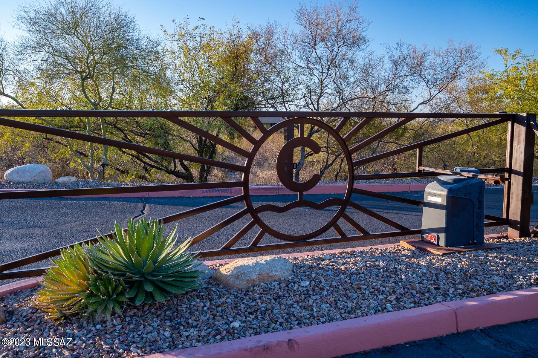 Coyote Creek (1-395) - Residential