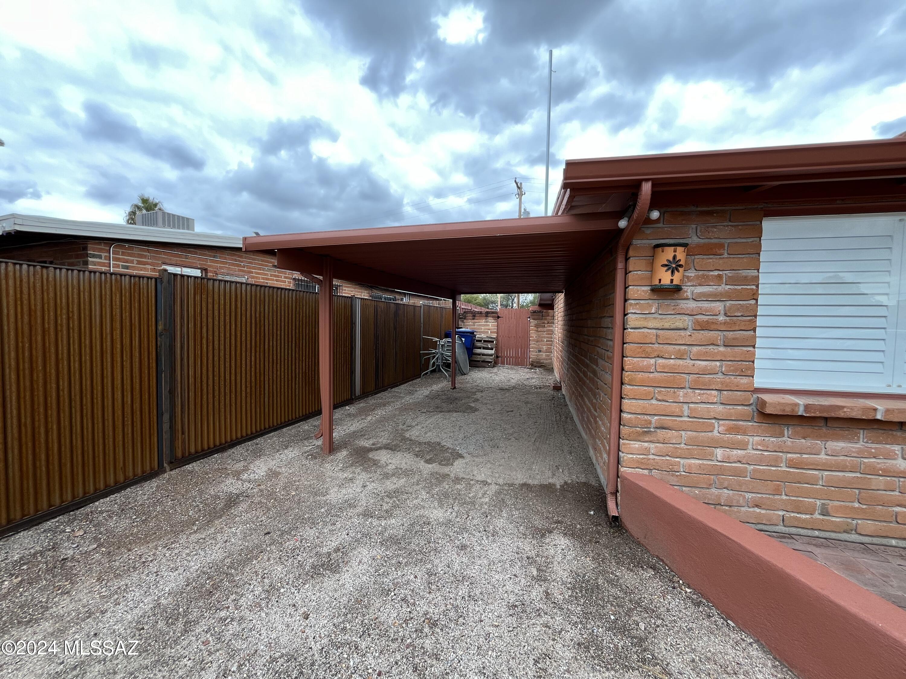 Casas De Carlos - Residential Lease