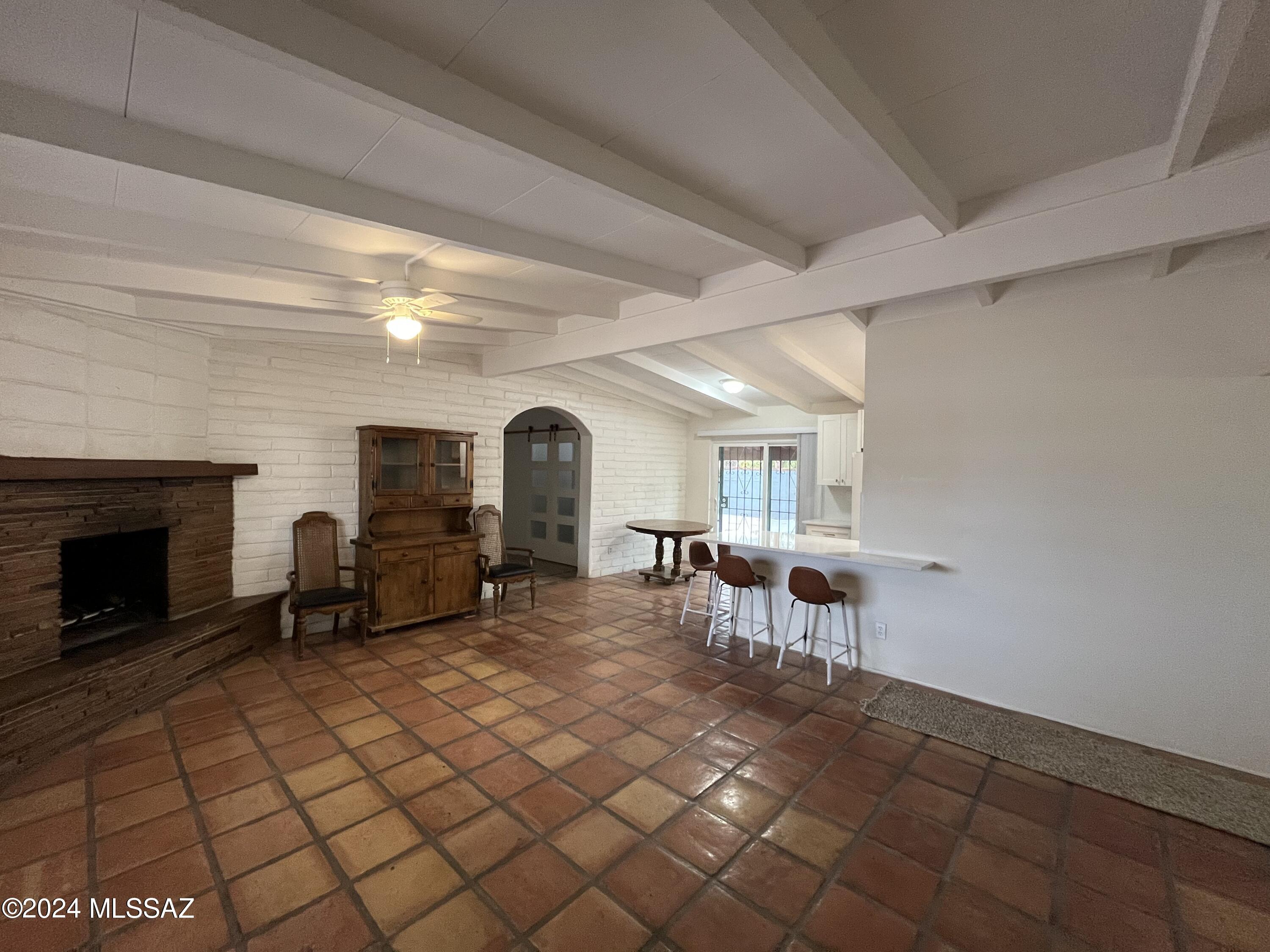 Casas De Carlos - Residential Lease