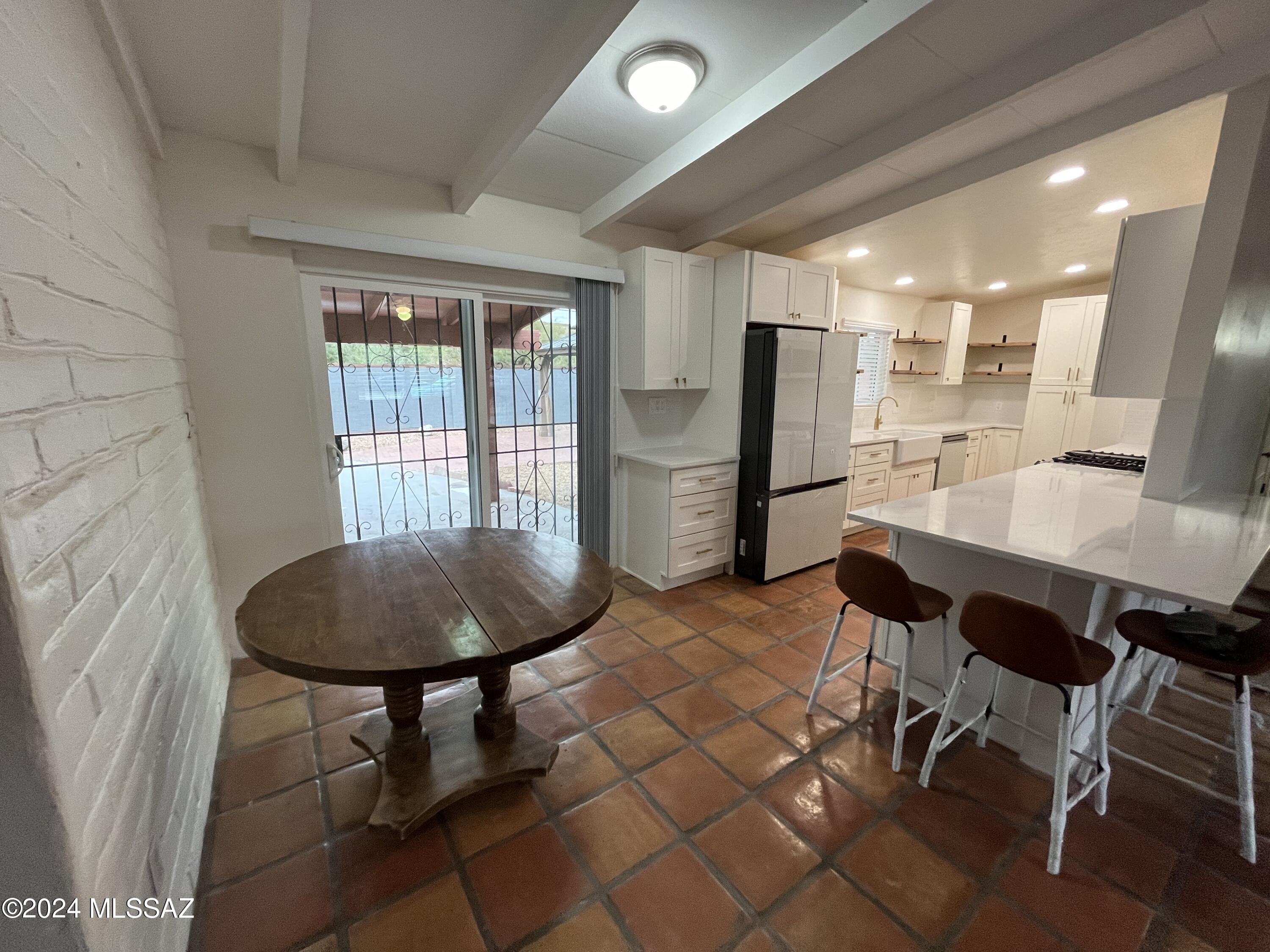 Casas De Carlos - Residential Lease
