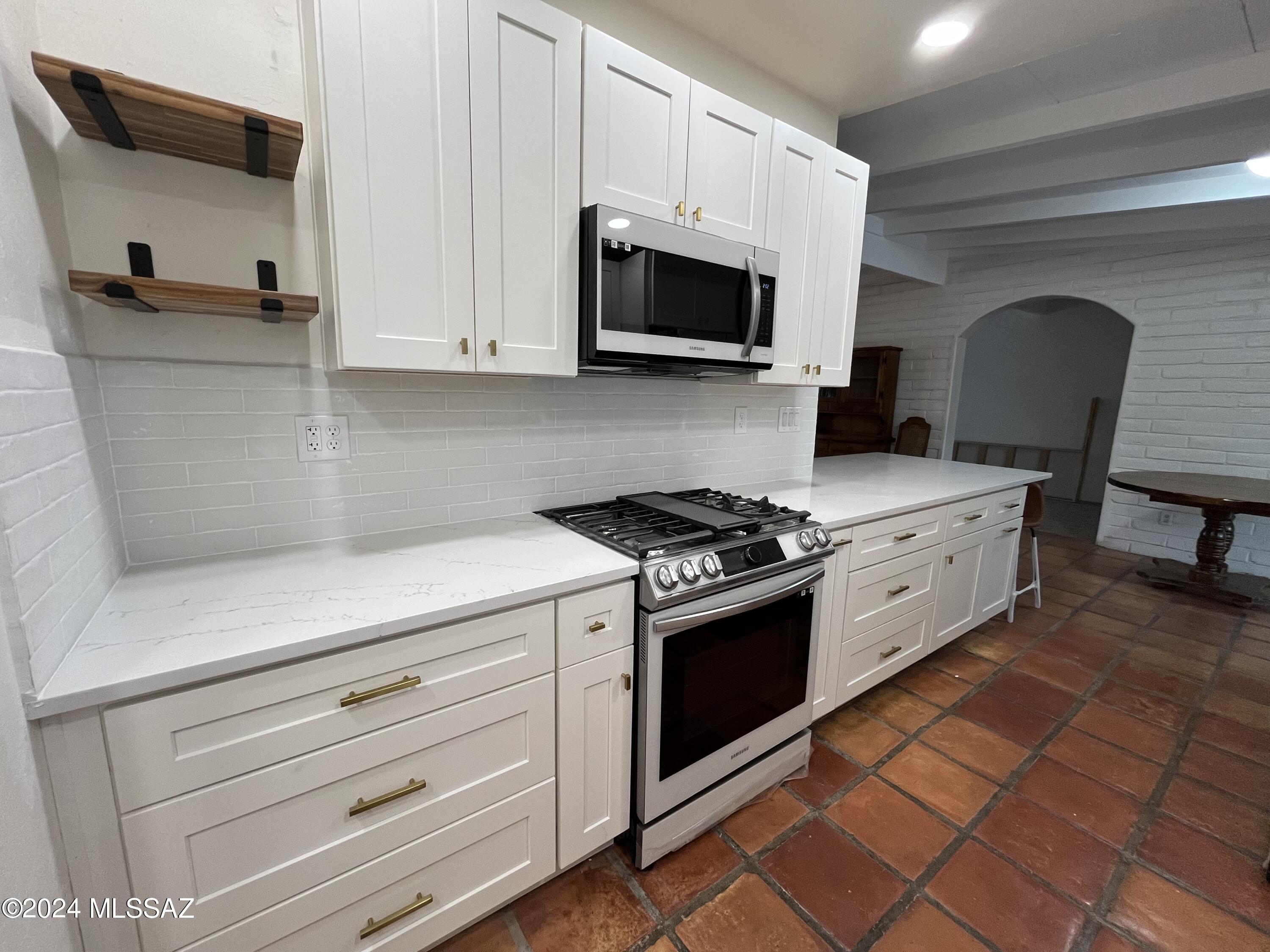 Casas De Carlos - Residential Lease