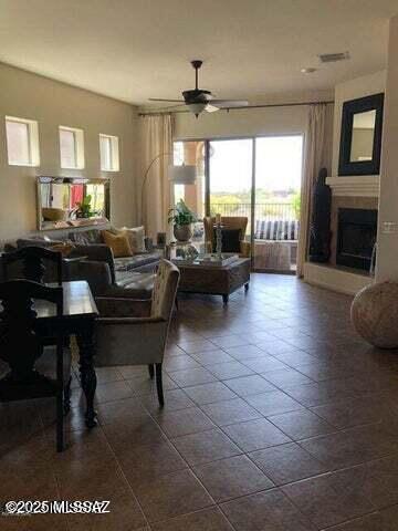 Village Five At the Villages Of La Paloma (1-71) - Residential Lease