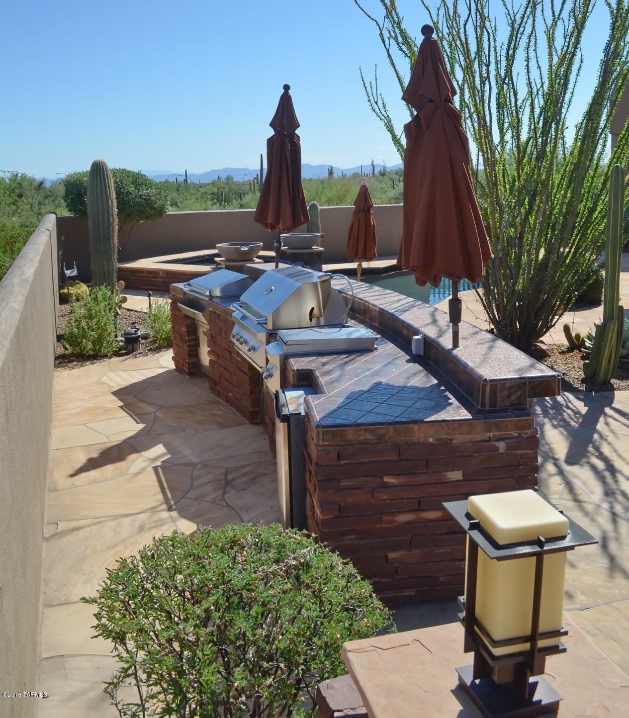 Honey Bee Ridge(The Estates At) - Residential
