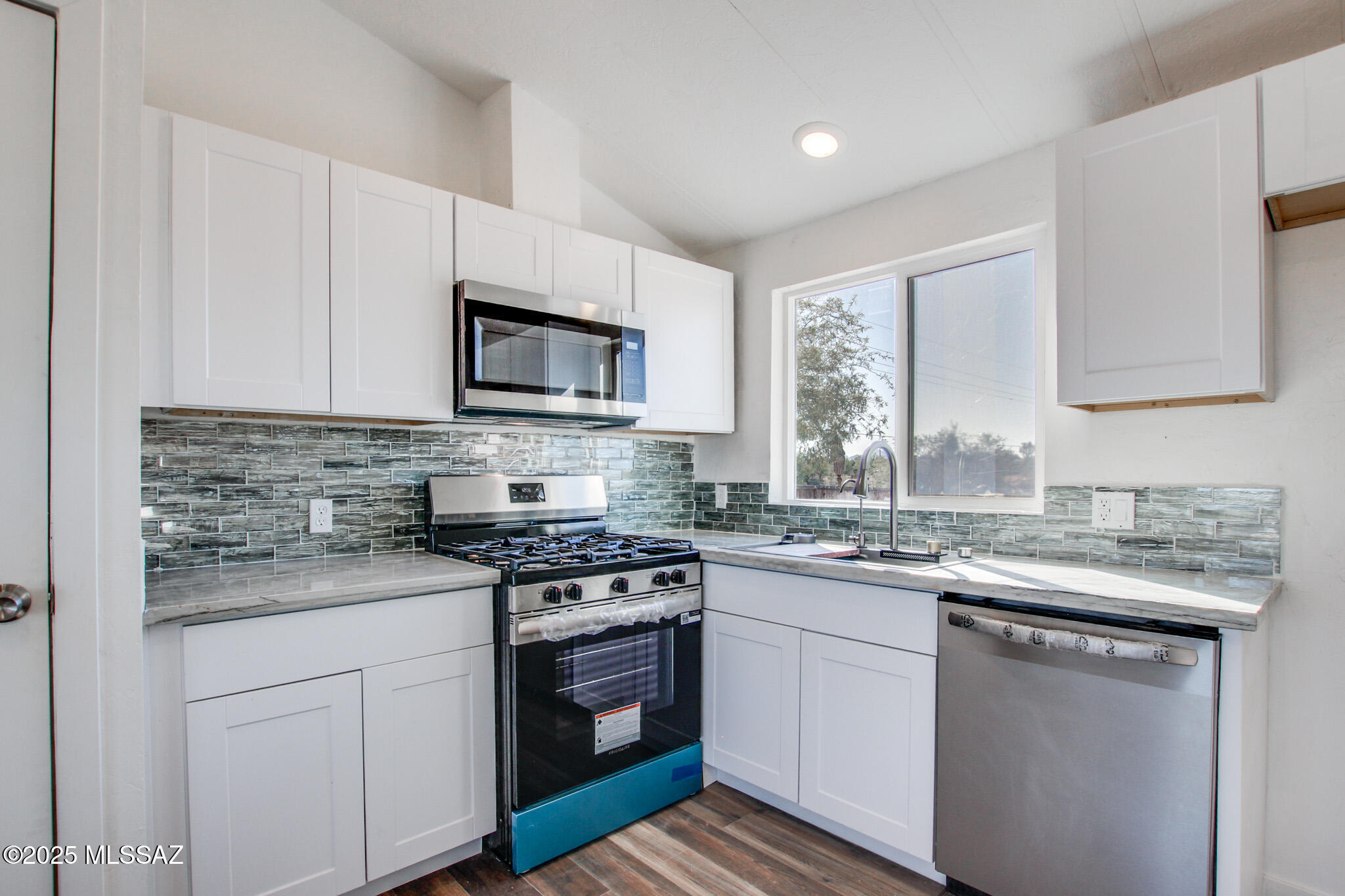 El Tiro Heights (1-4) - Residential