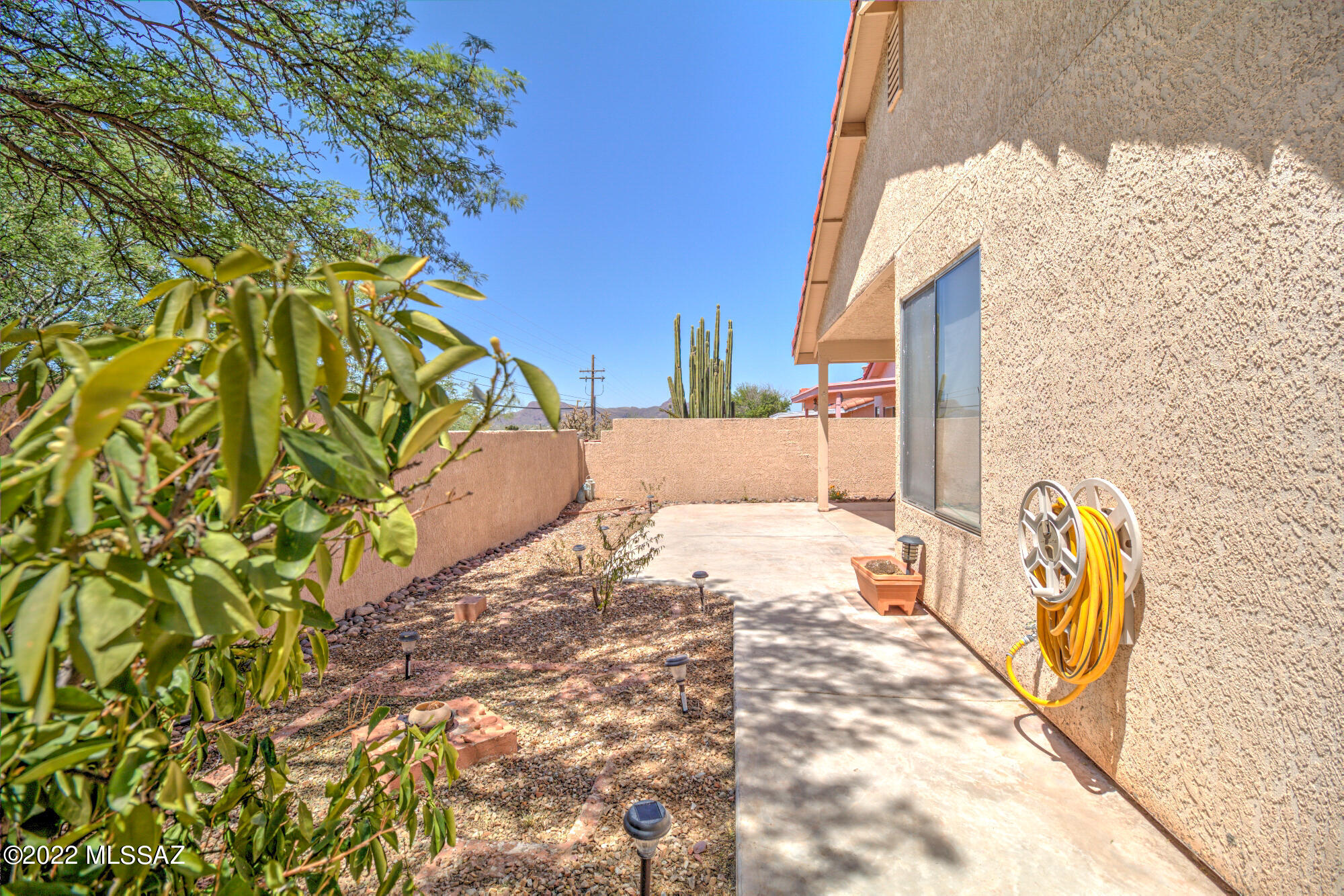 Country Highlands (1-180) - Residential