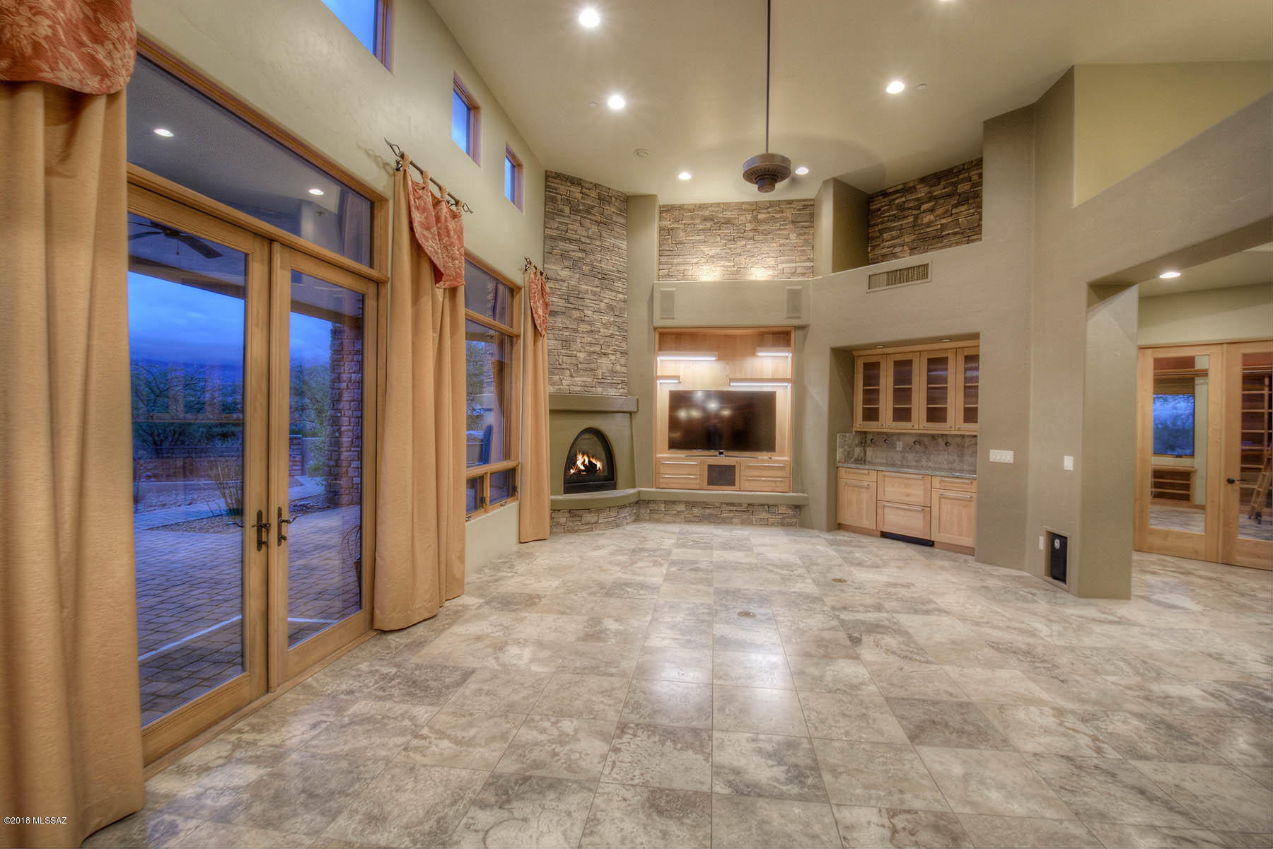 Stone Canyon II - Residential