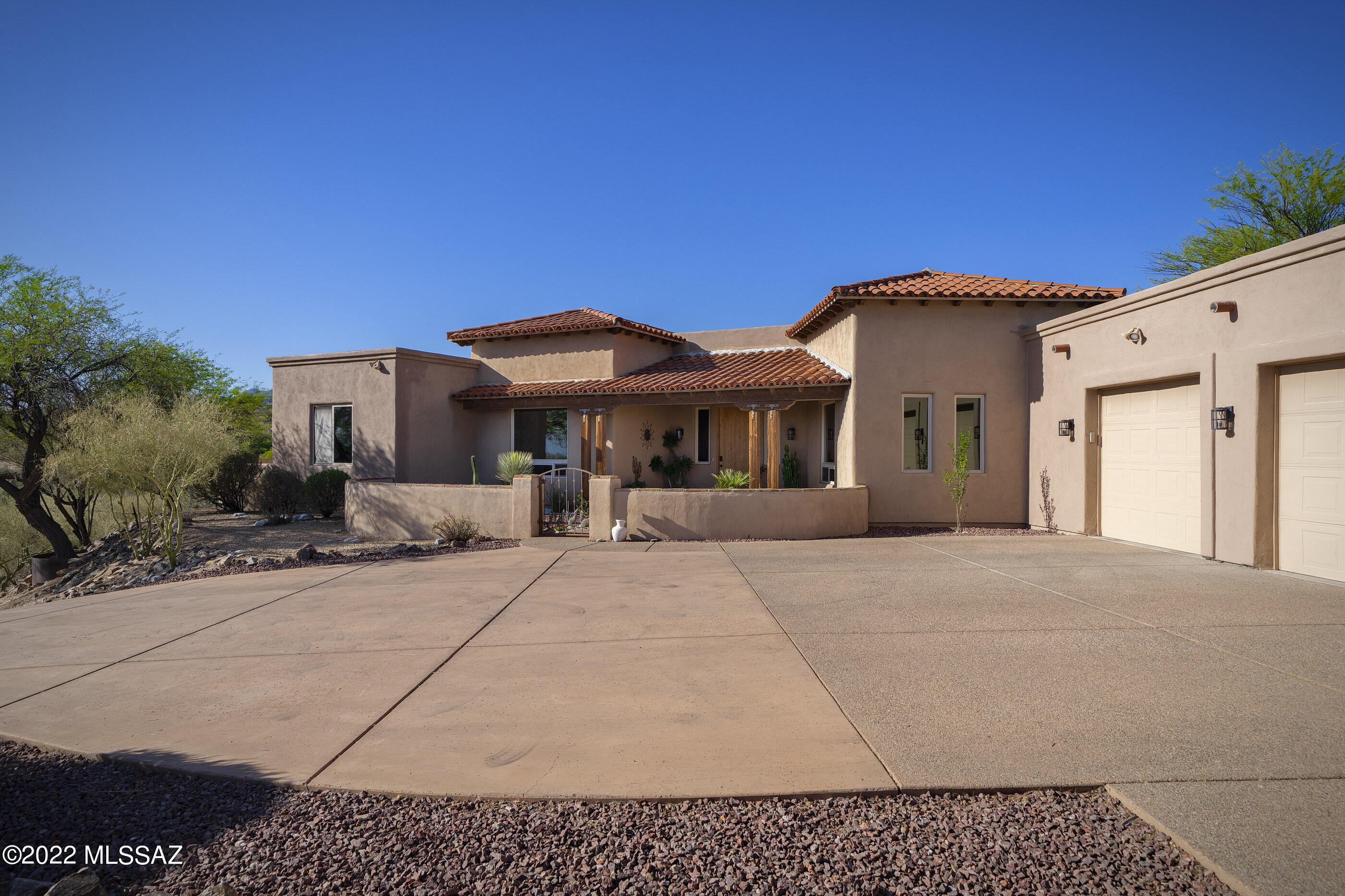 Bellas Catalinas Estates (1-93) - Residential