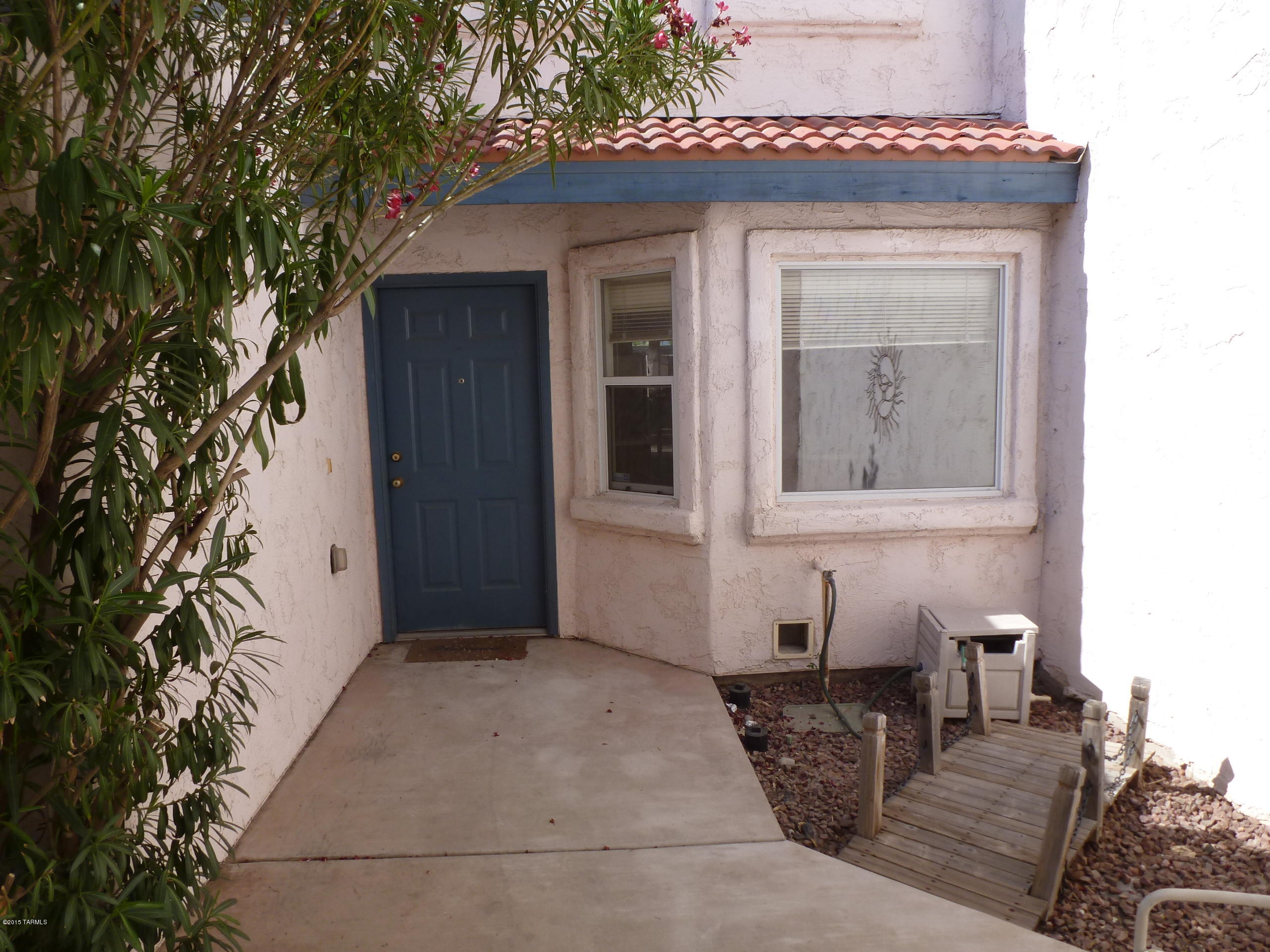 Encanto Court Amnd. - Residential Lease