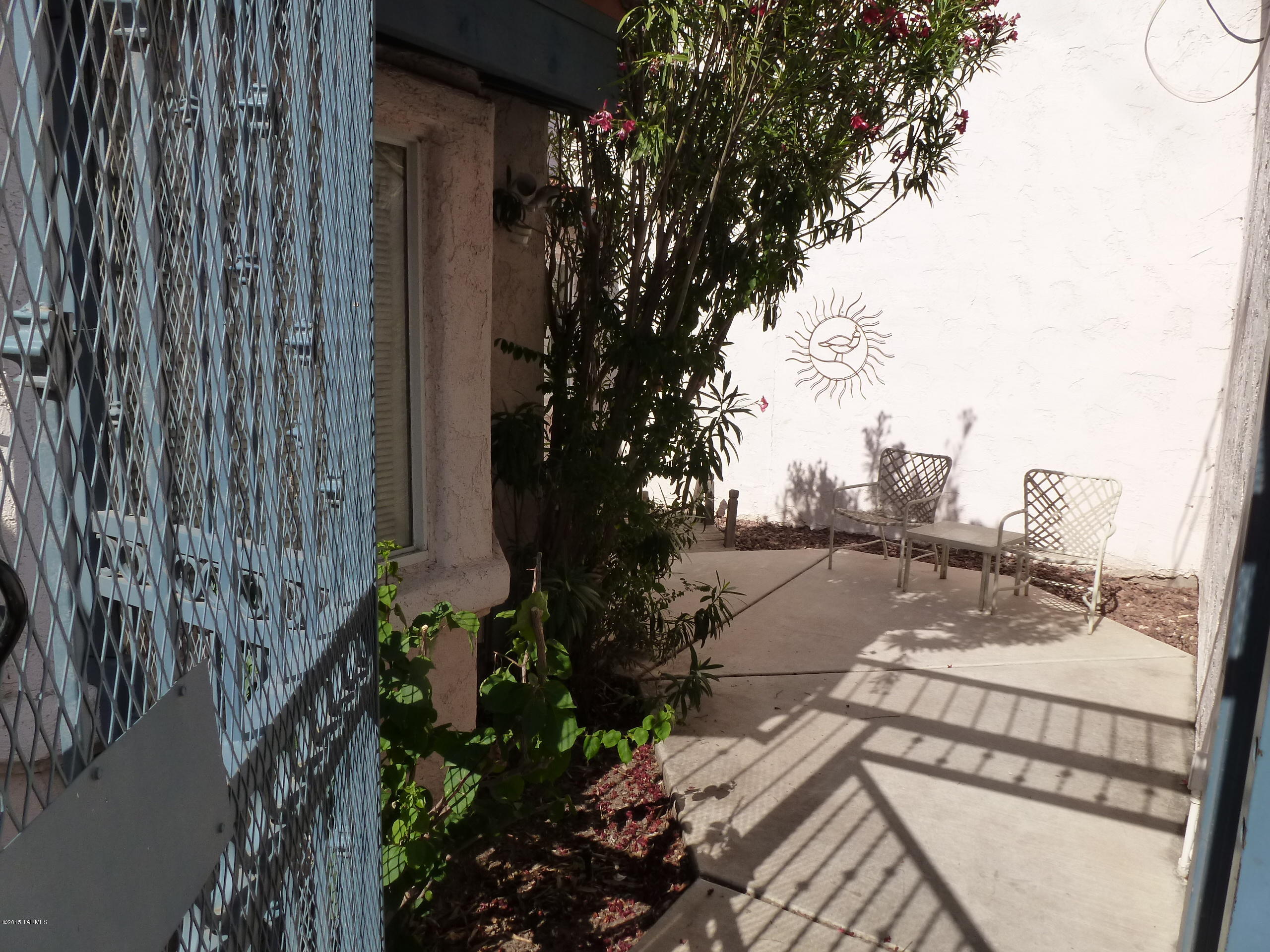 Encanto Court Amnd. - Residential Lease