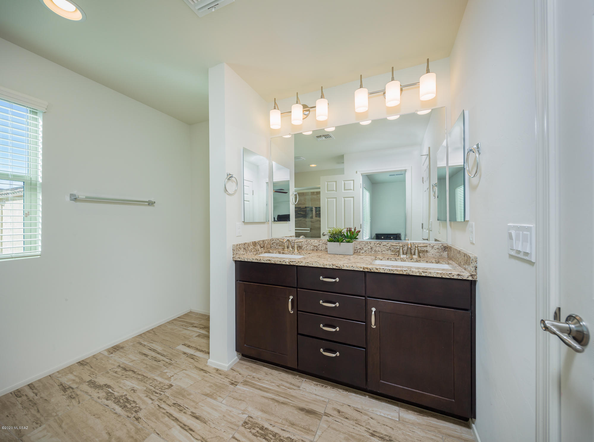 Sierra Morado Unit 4 - Residential
