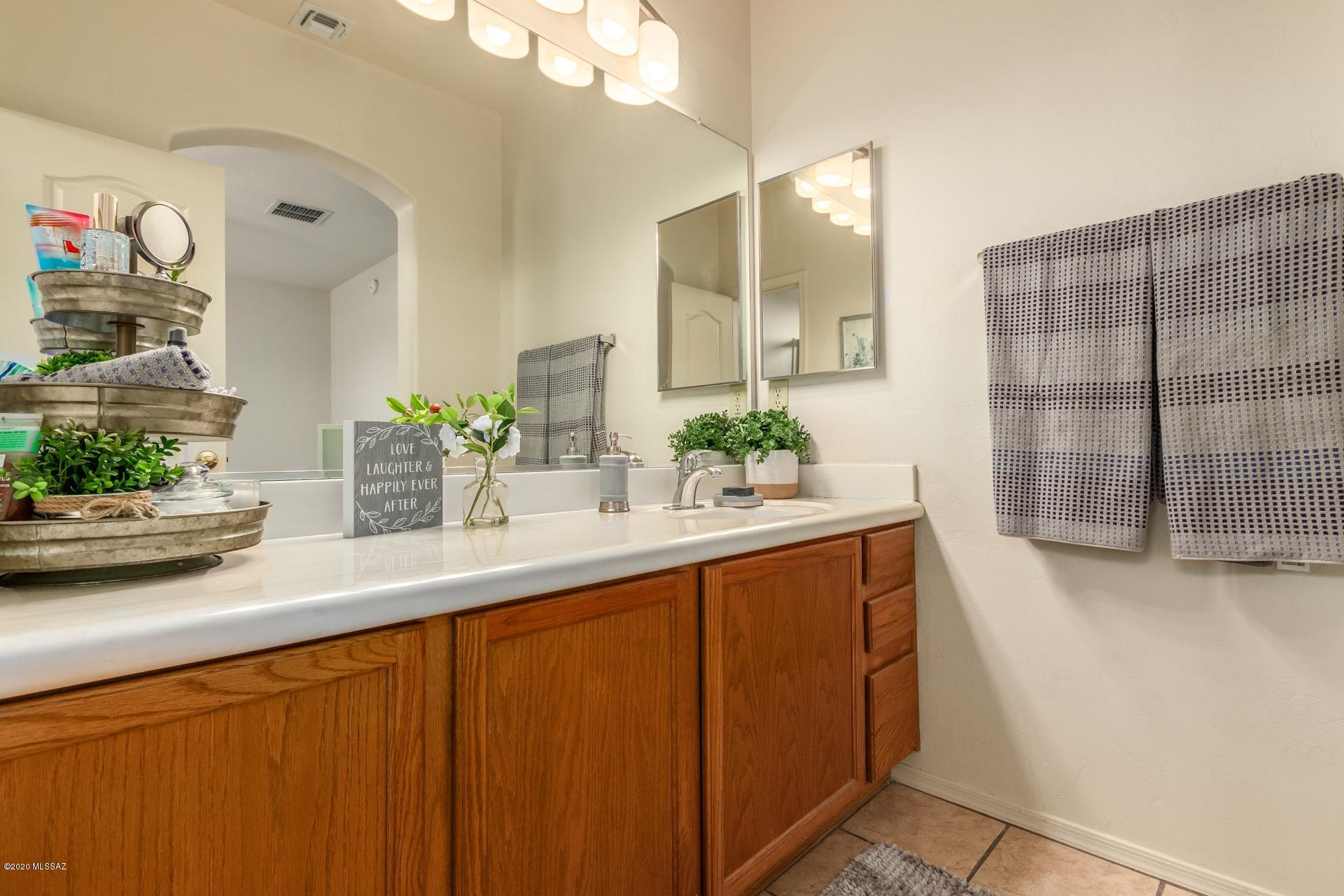 Sierra Crest (1-146) - Residential