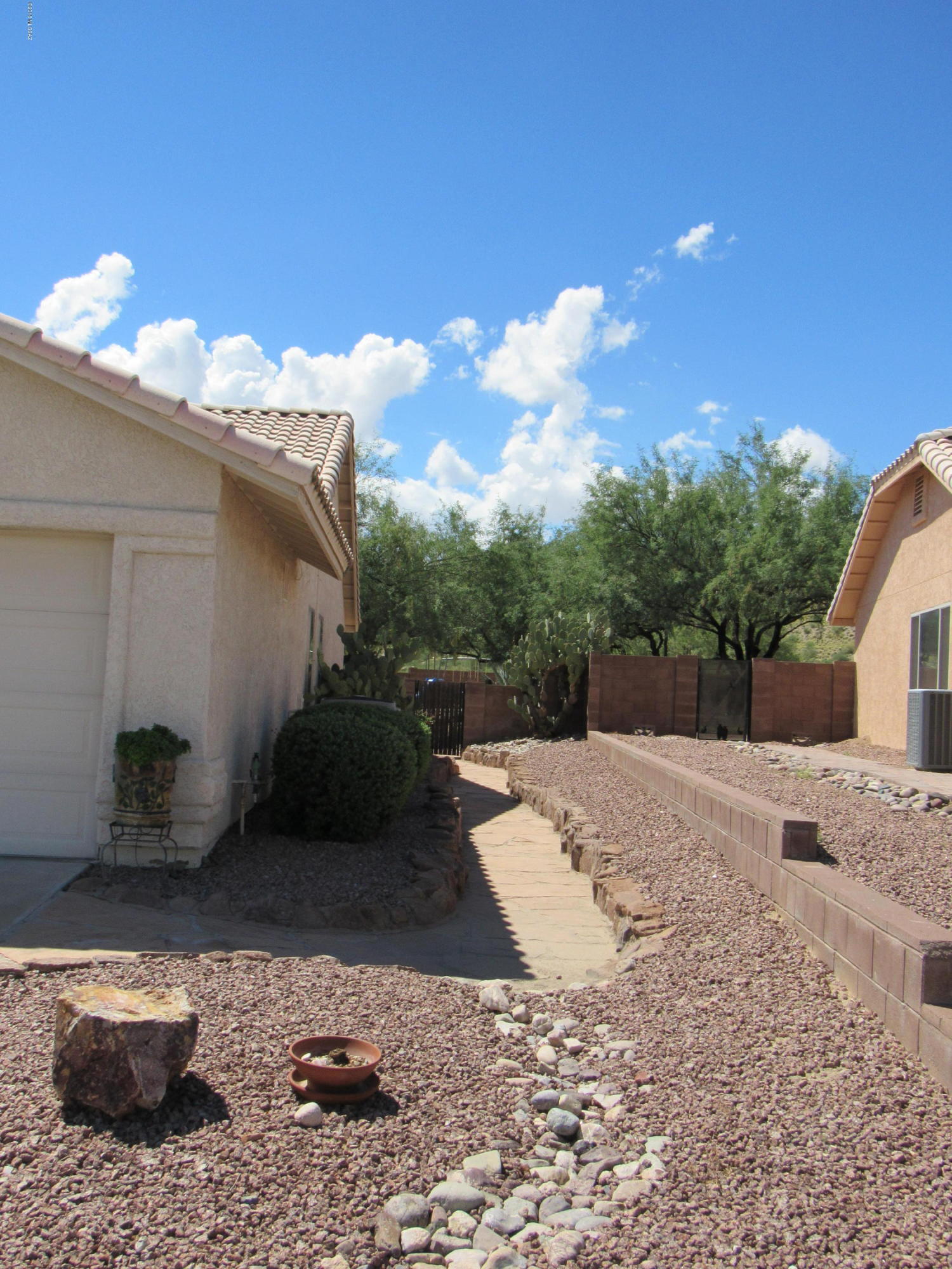 Colonias La Canada (1-82) - Residential