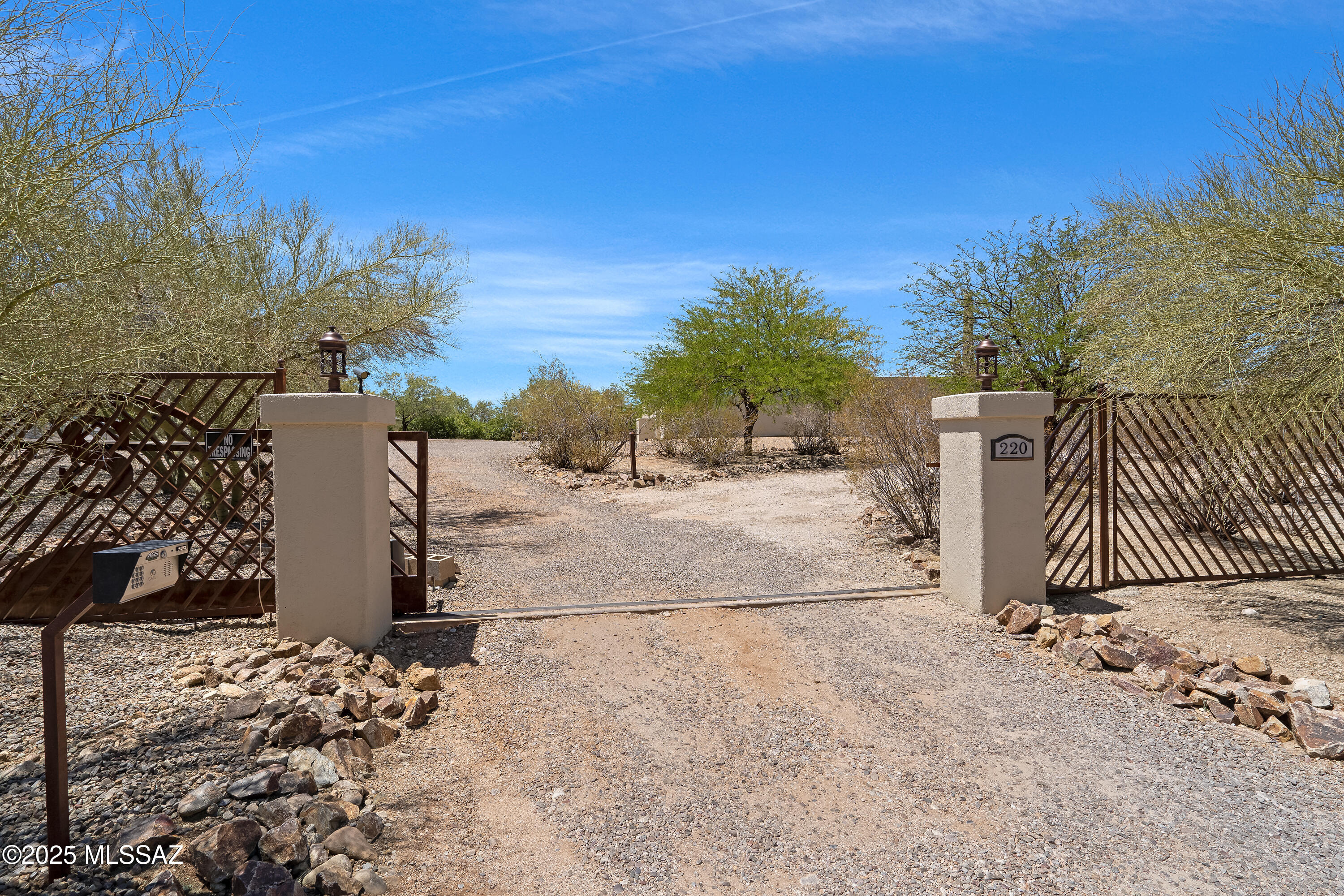 Halcyon Acres - Residential