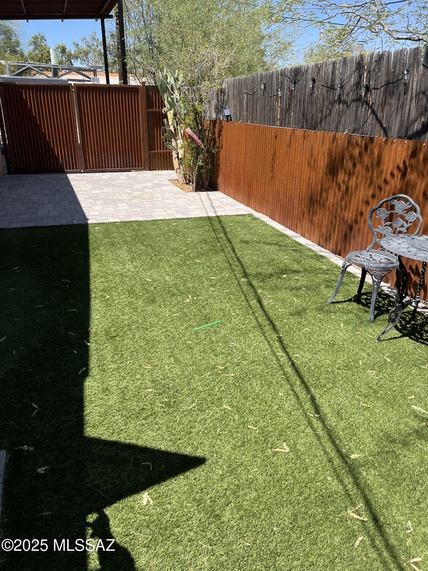 El Rio Park - Residential Lease