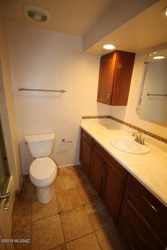 Carriage Hill NO. 3  Blk 1 - Residential Lease