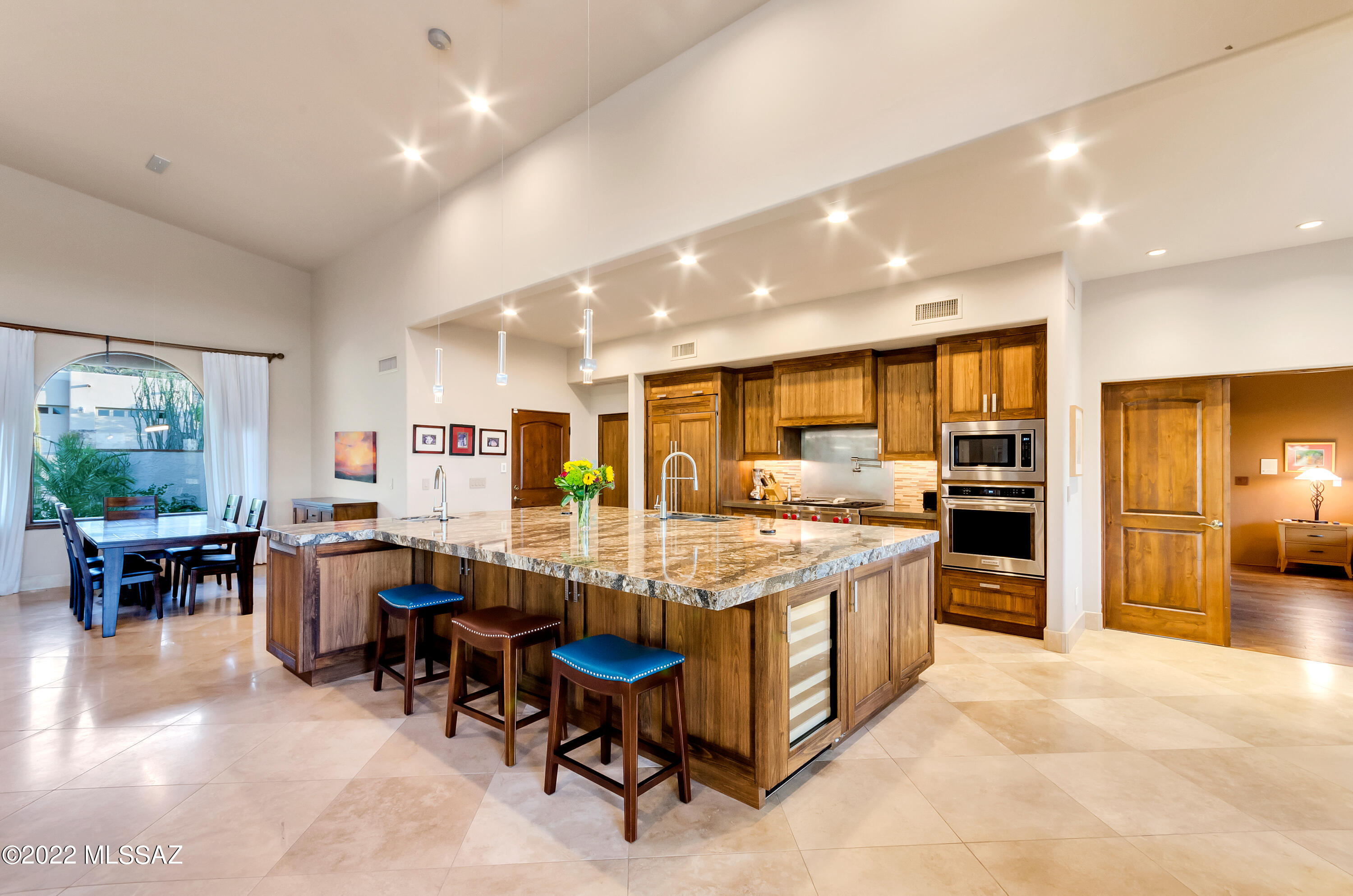 La Reserve (1-24) - Residential
