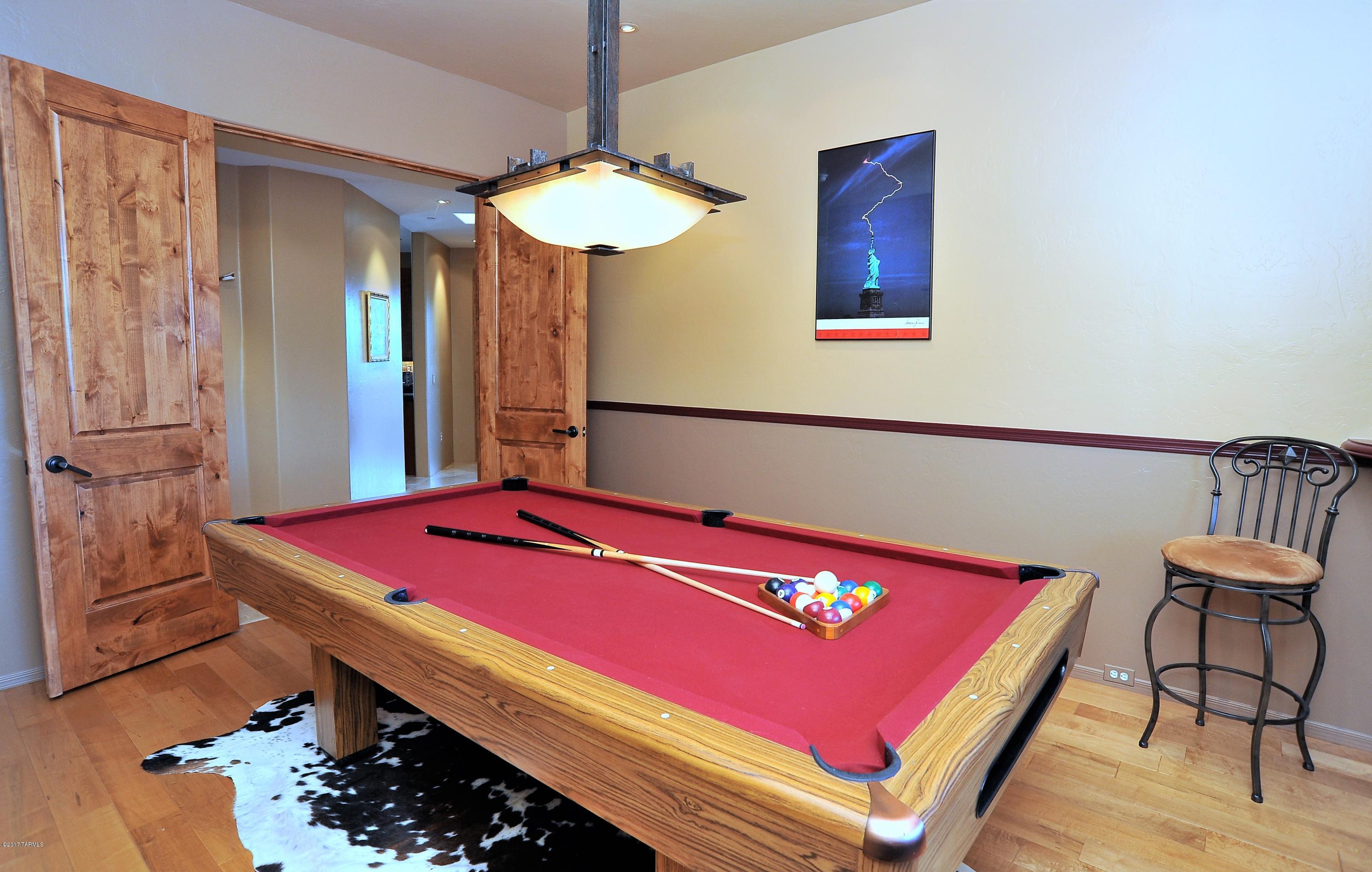 Coyote Creek (1-395) - Residential