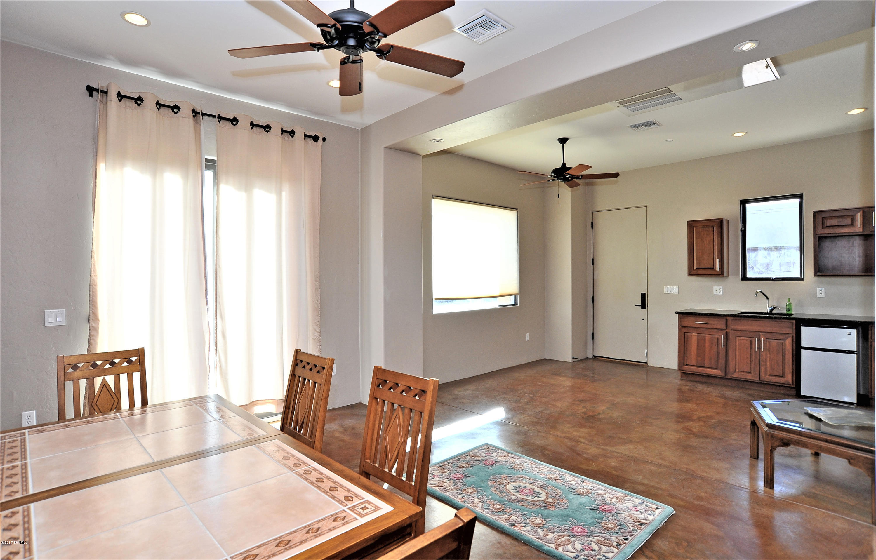 Coyote Creek (1-395) - Residential