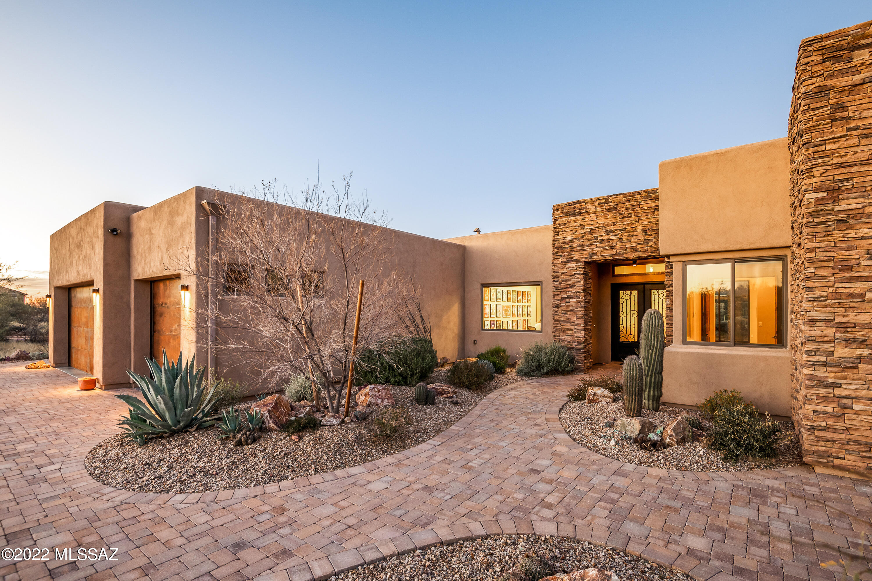 Coyote Creek (1-395) - Residential