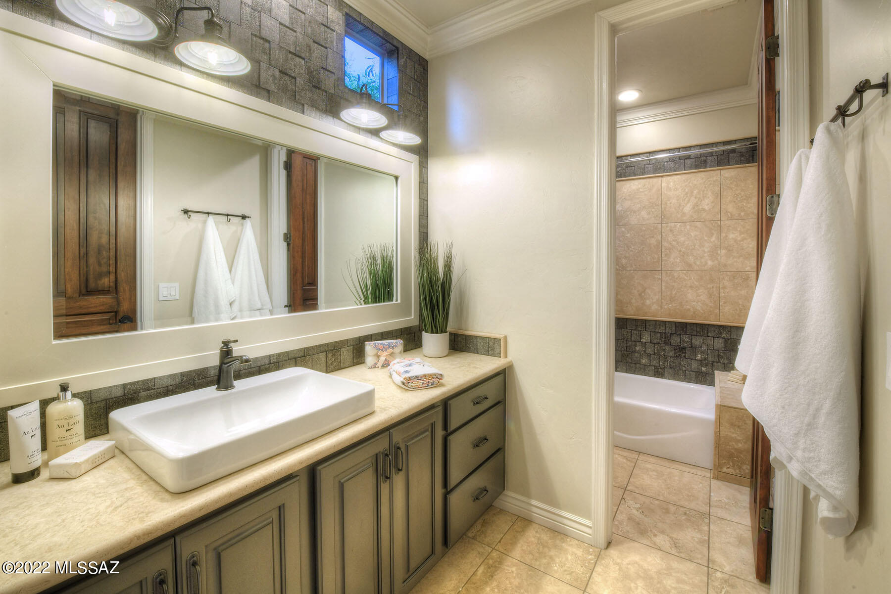 Pinnacle Ridge (1-76) - Residential