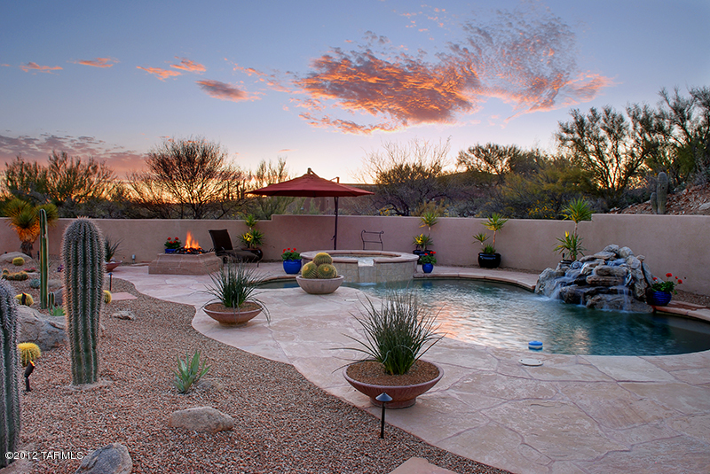 Honey Bee Ridge(The Estates At) - Residential