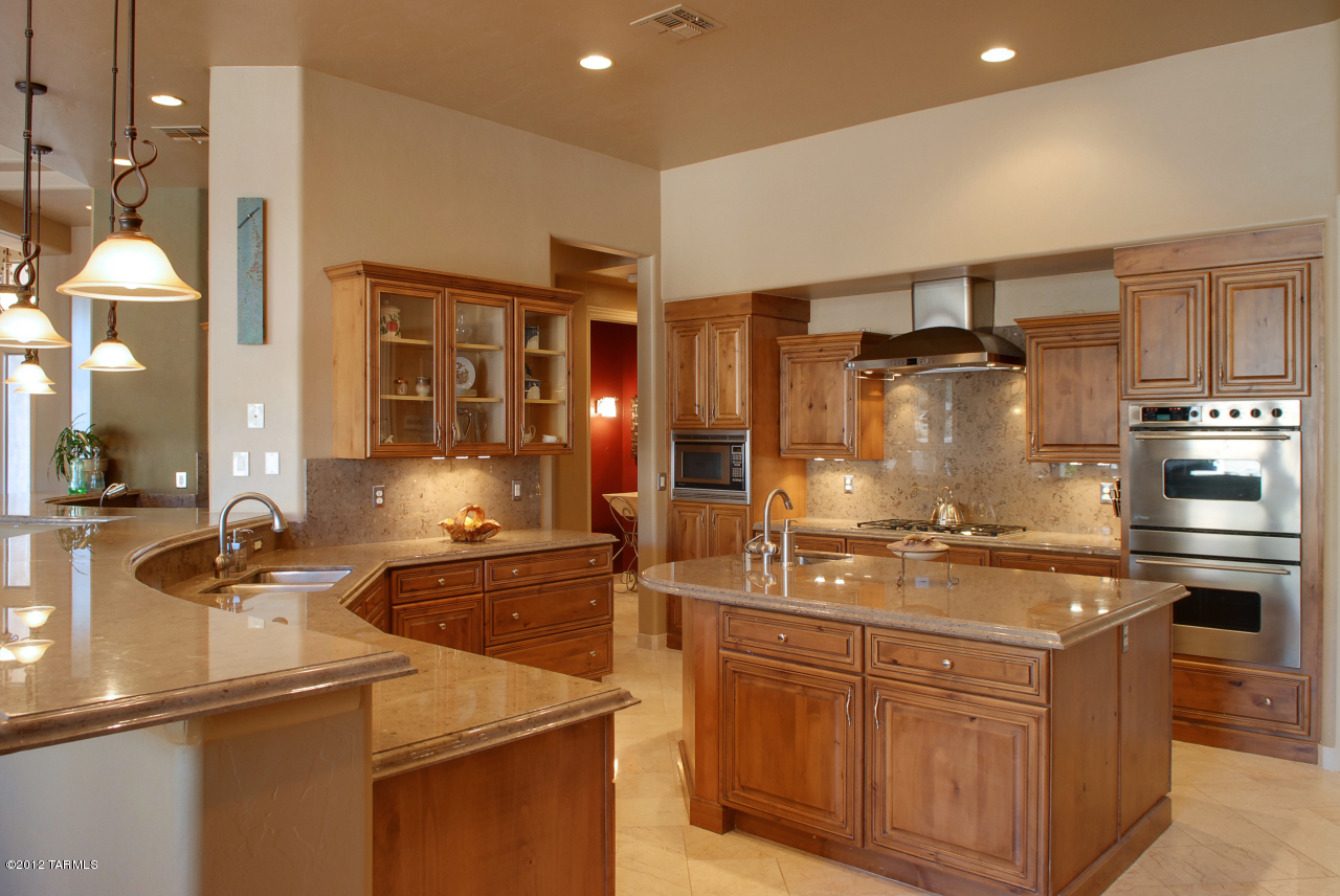 Honey Bee Ridge(The Estates At) - Residential