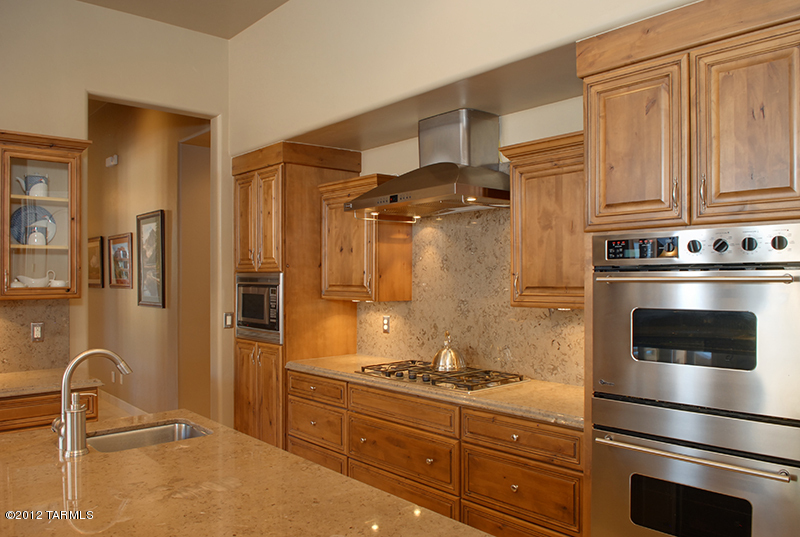 Honey Bee Ridge(The Estates At) - Residential