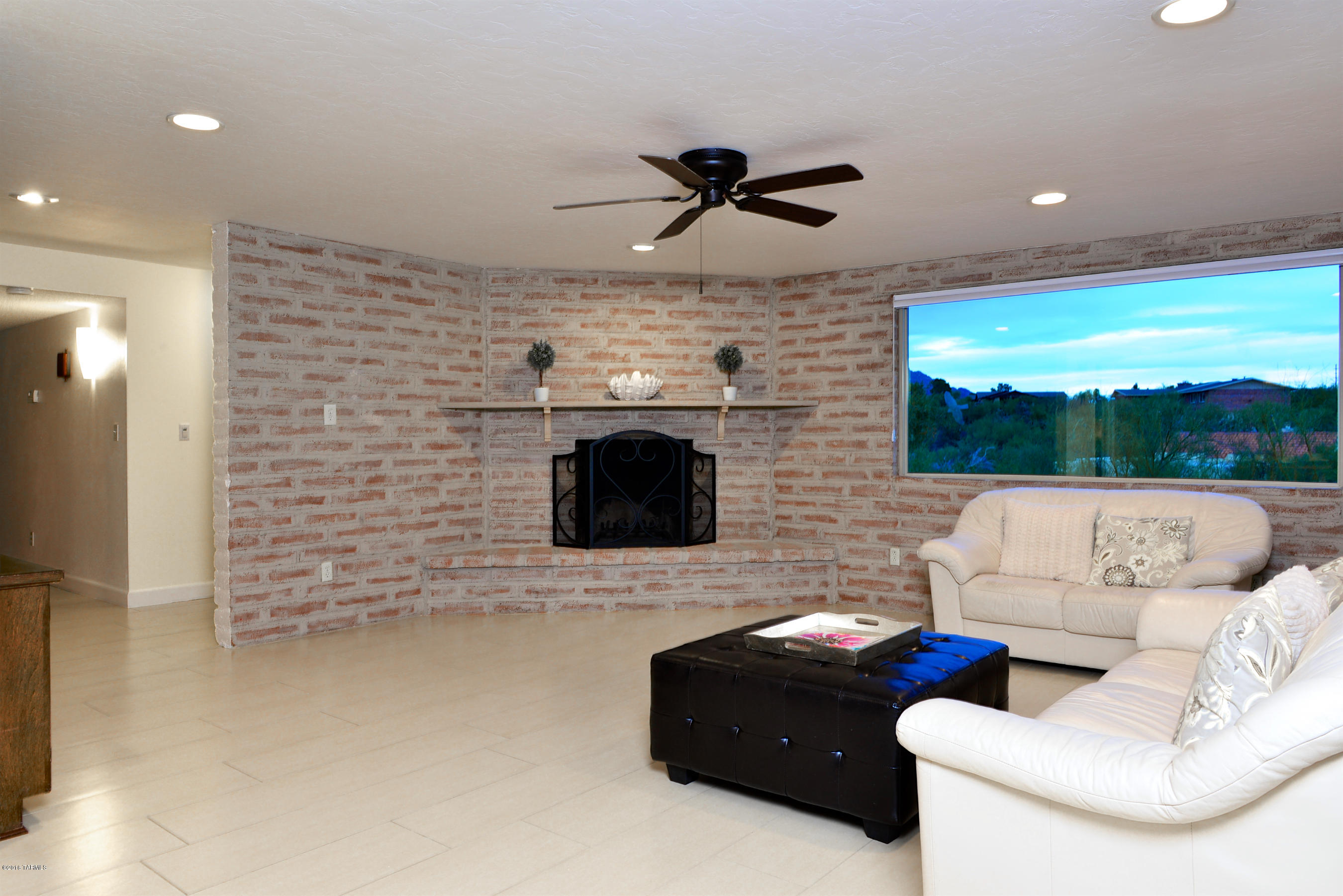 Shadow Roc (81-141) - Residential