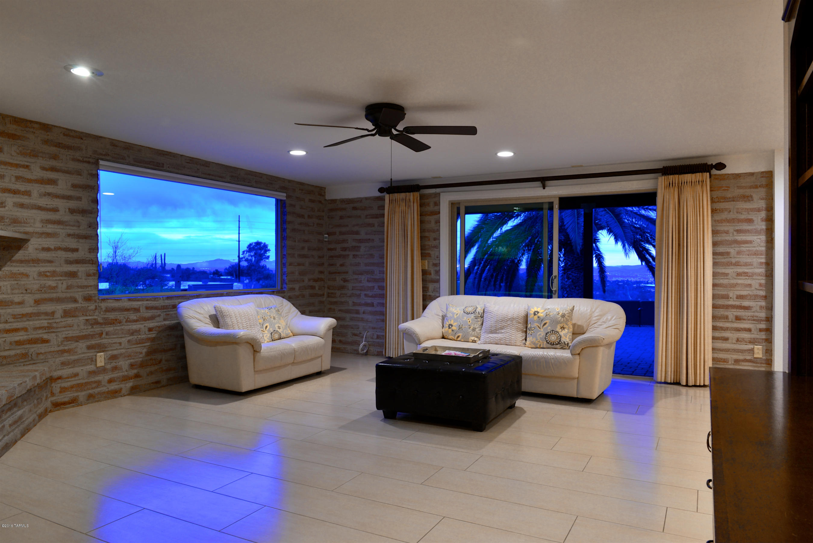 Shadow Roc (81-141) - Residential