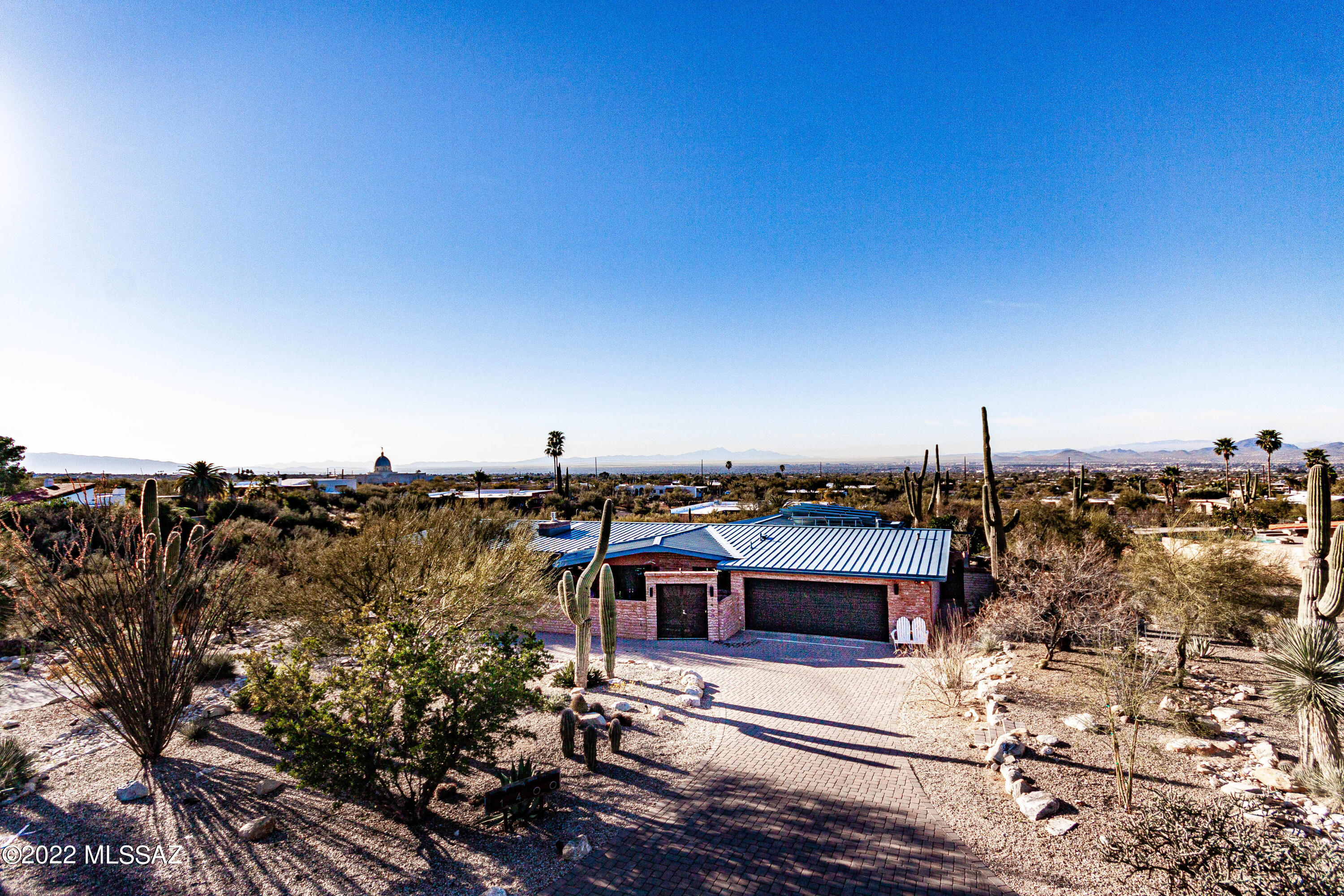 Shadow Roc (1-80) - Residential
