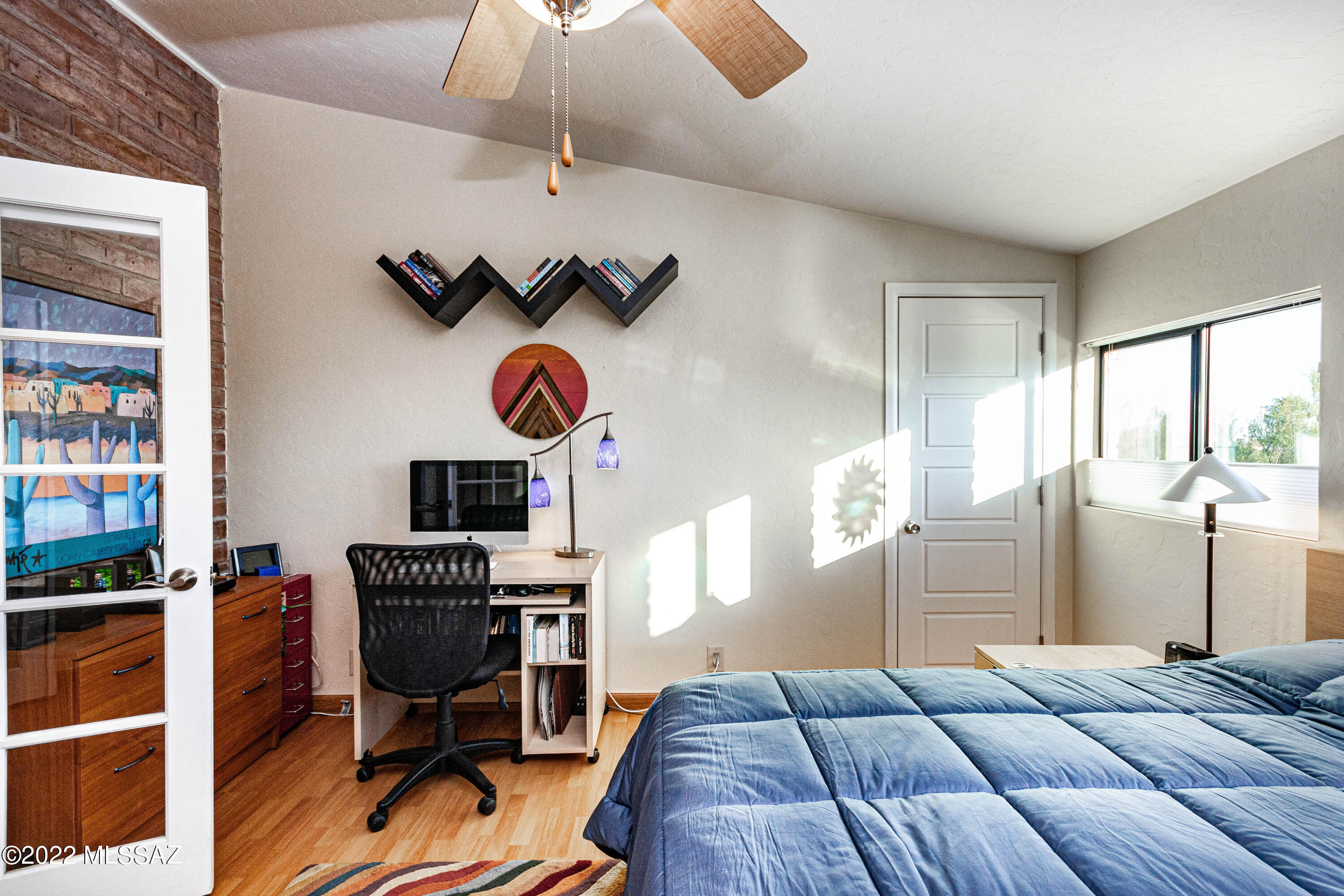 Shadow Roc (1-80) - Residential