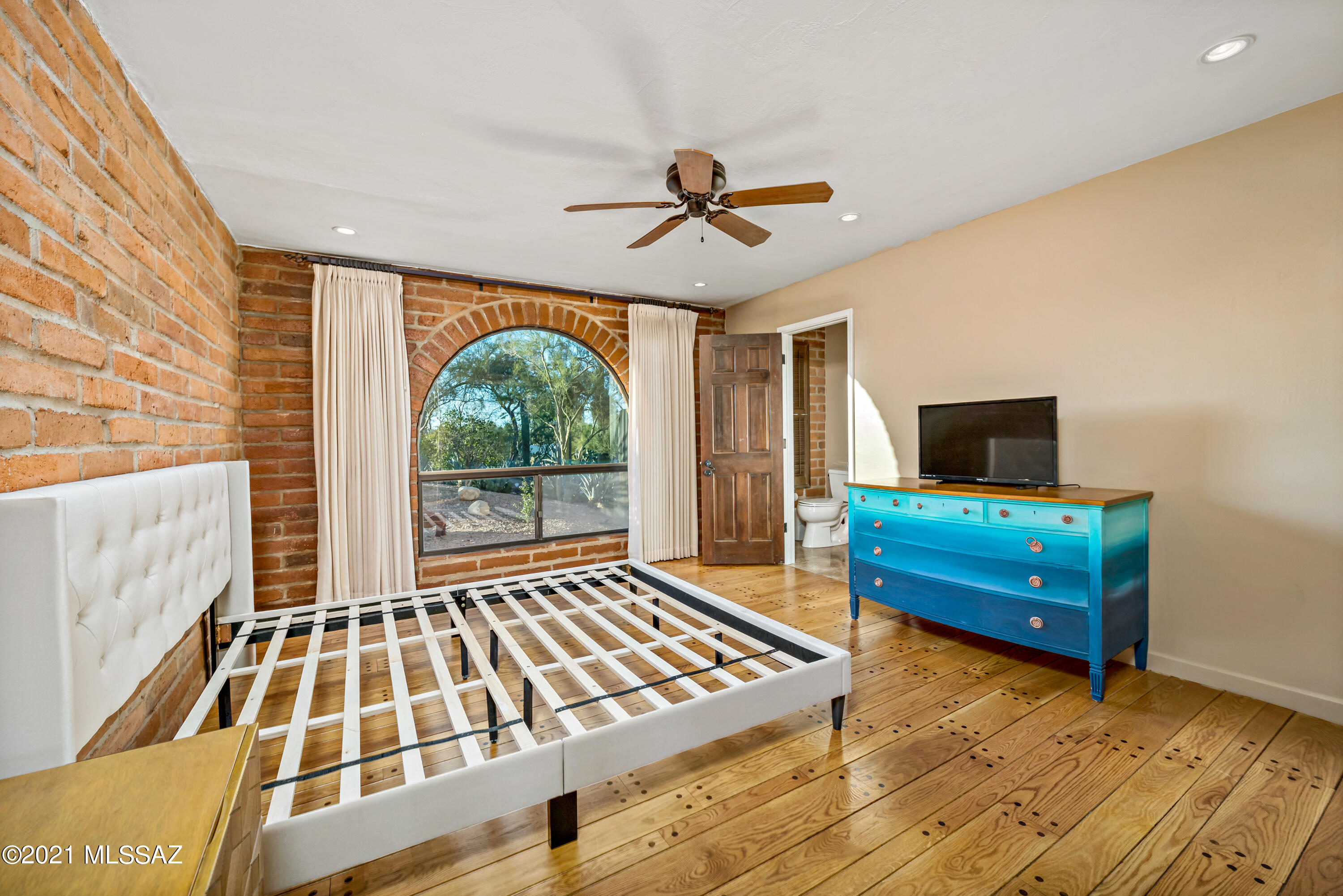 Tucson National Est West - Residential