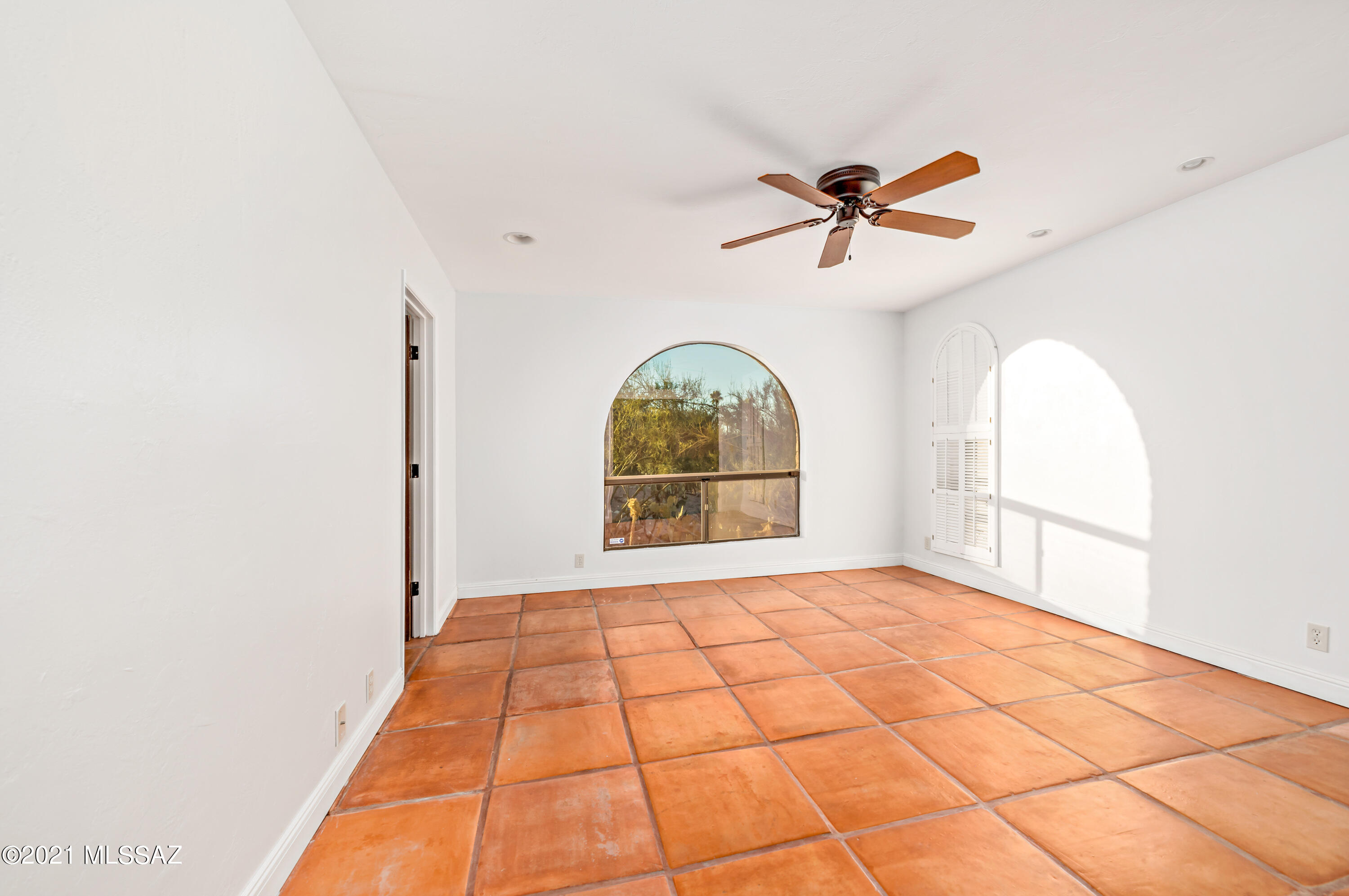 Tucson National Est West - Residential