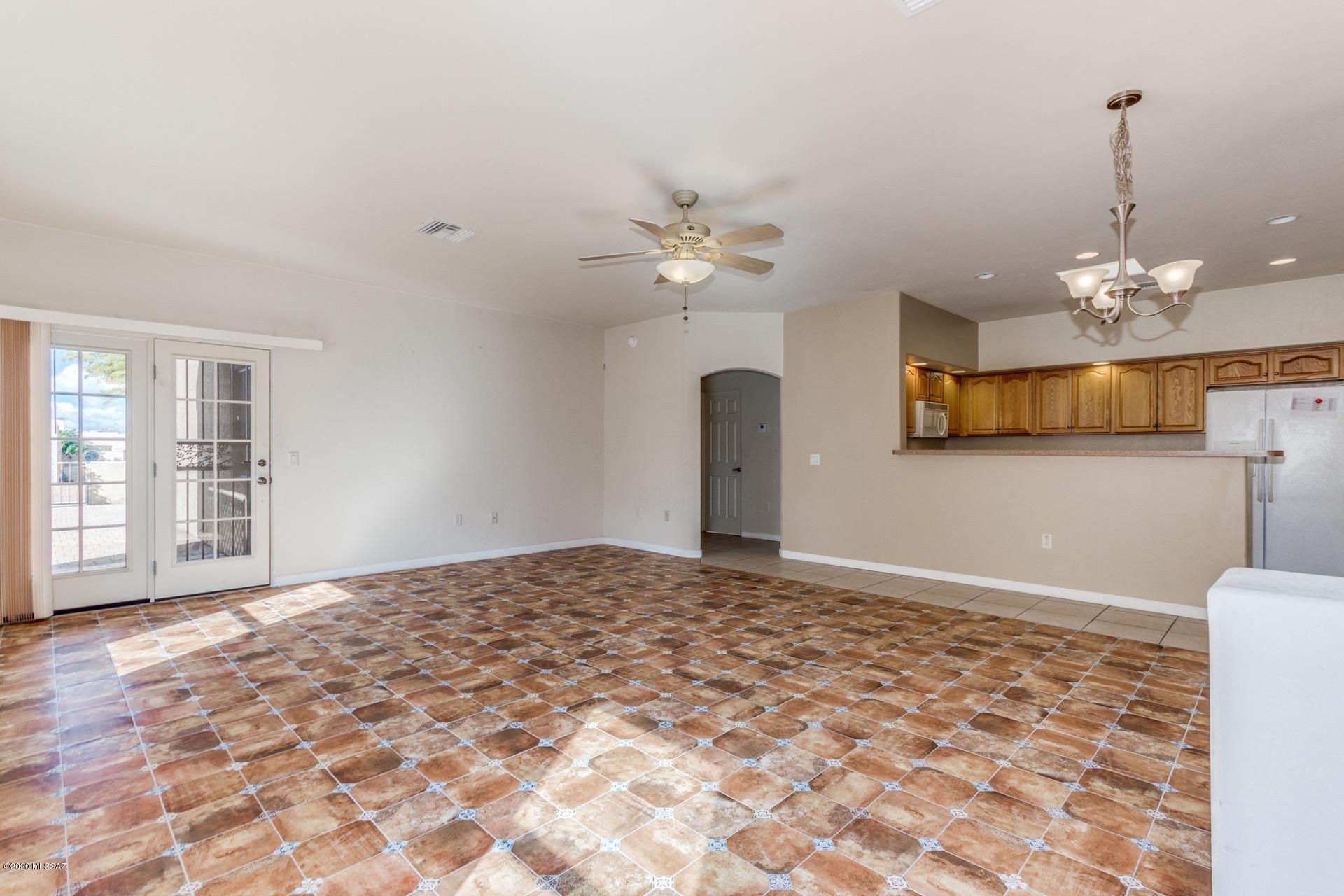 La Esperanza Town Homes (1-26) - Residential