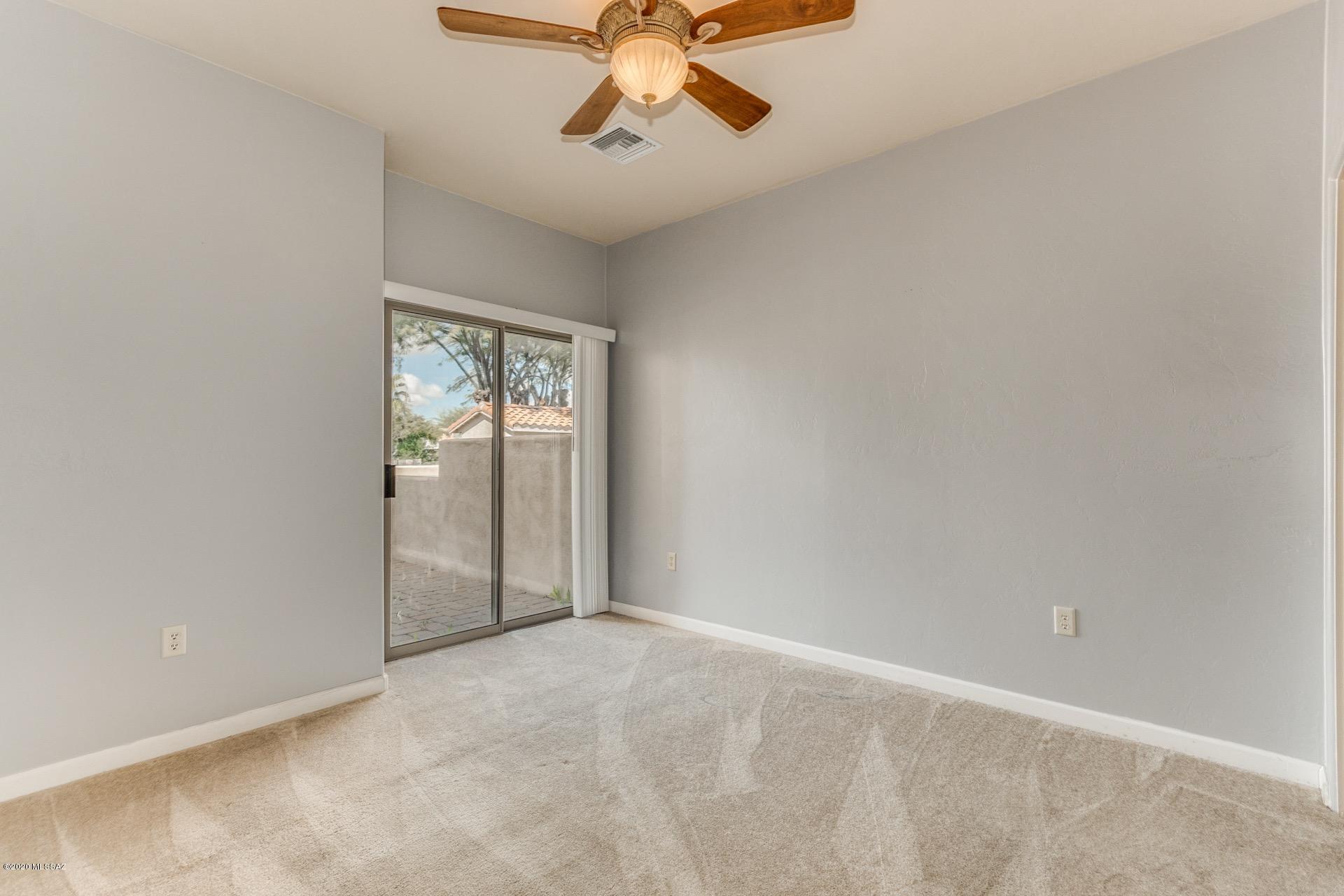 La Esperanza Town Homes (1-26) - Residential