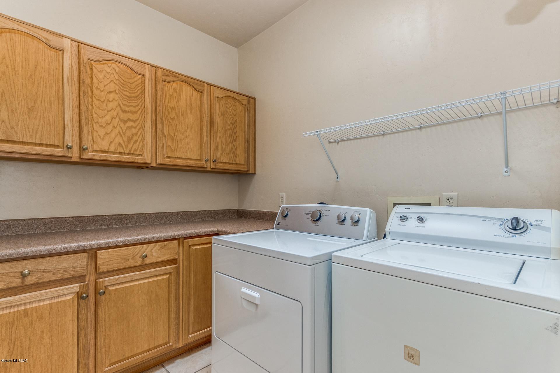 La Esperanza Town Homes (1-26) - Residential